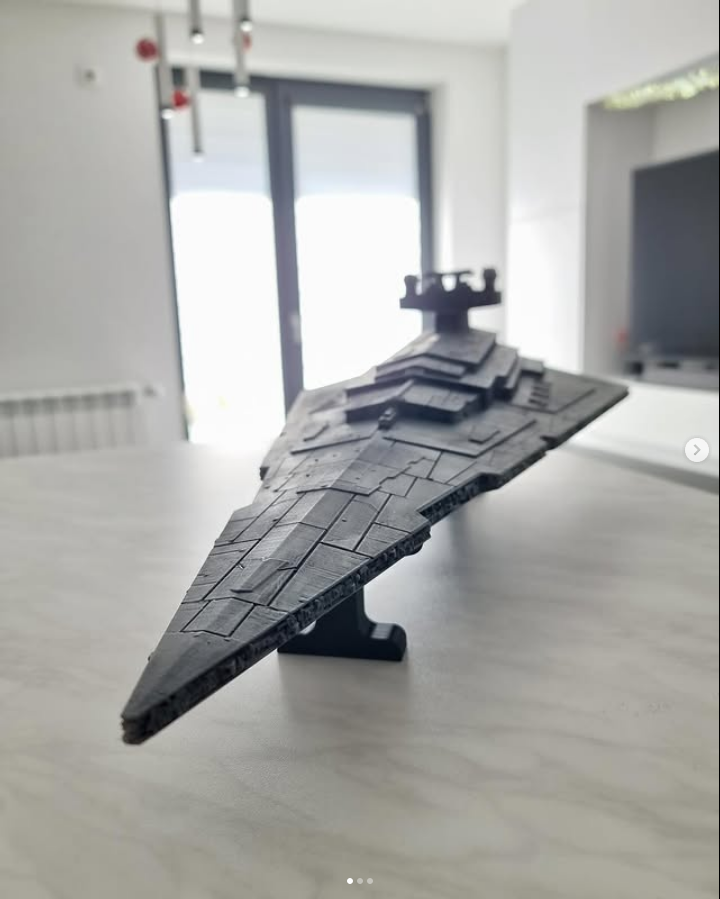 Star Destroyer Stand