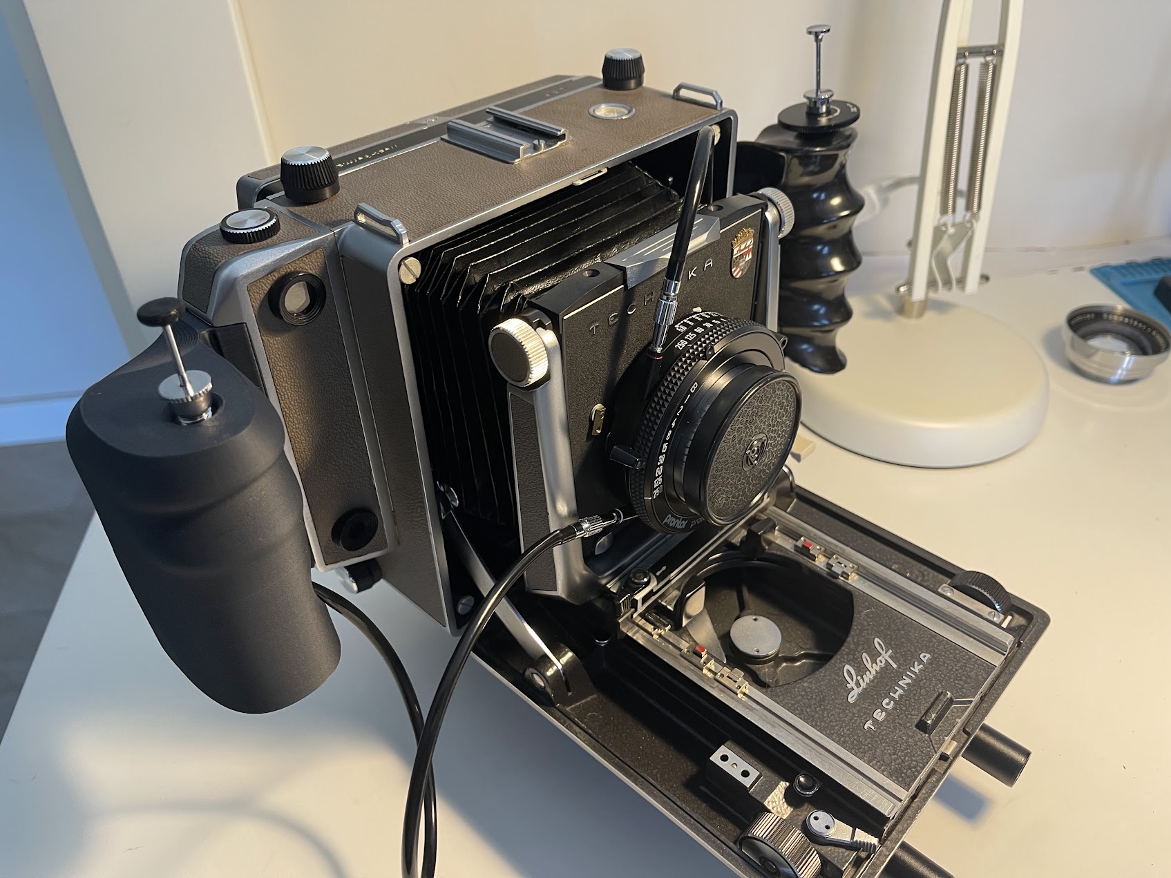 Linhof Technika right handle
