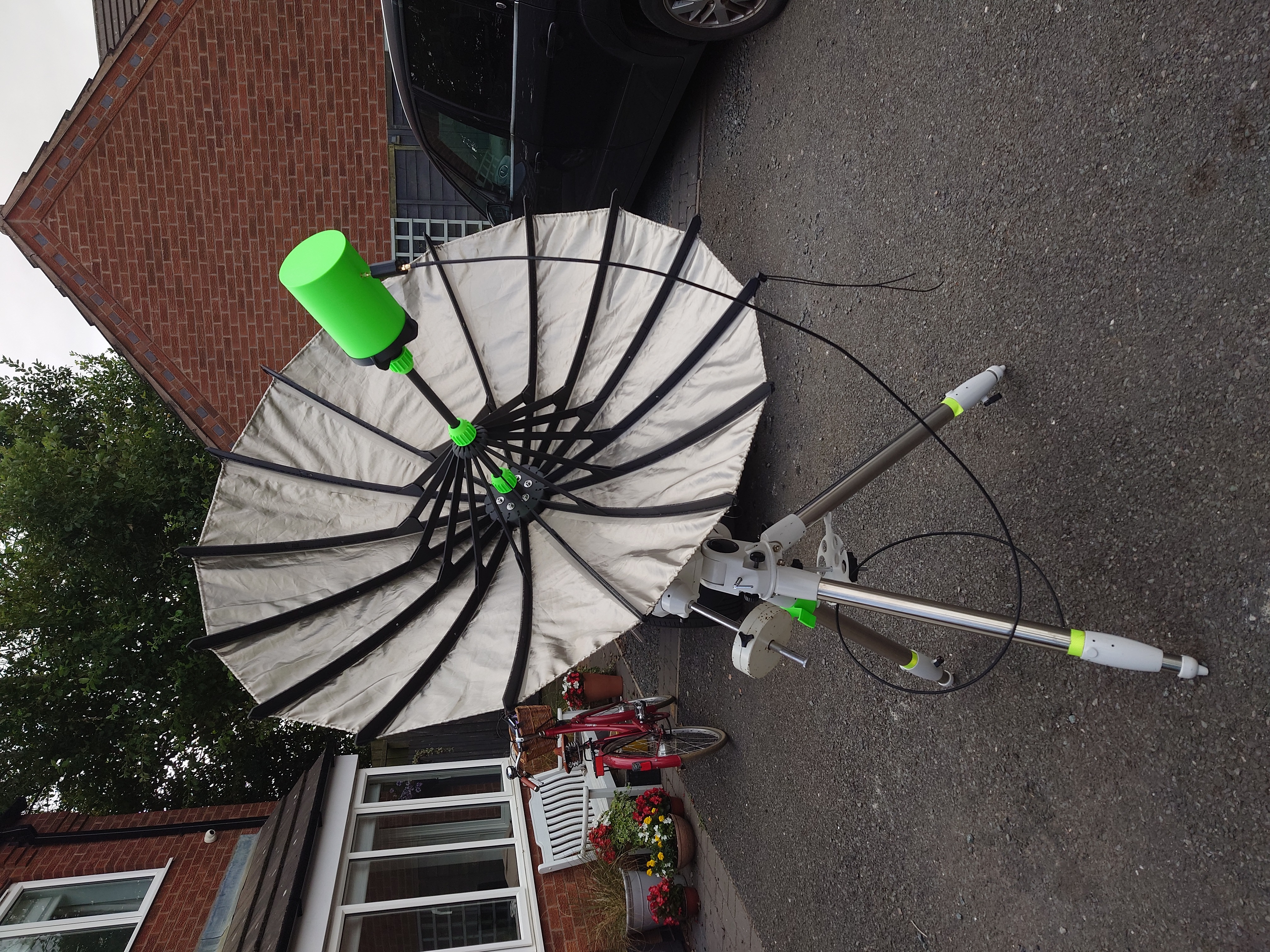 Collapsible 1.4m Radio Telescope for 1420MHz Hydrogen Line Observations