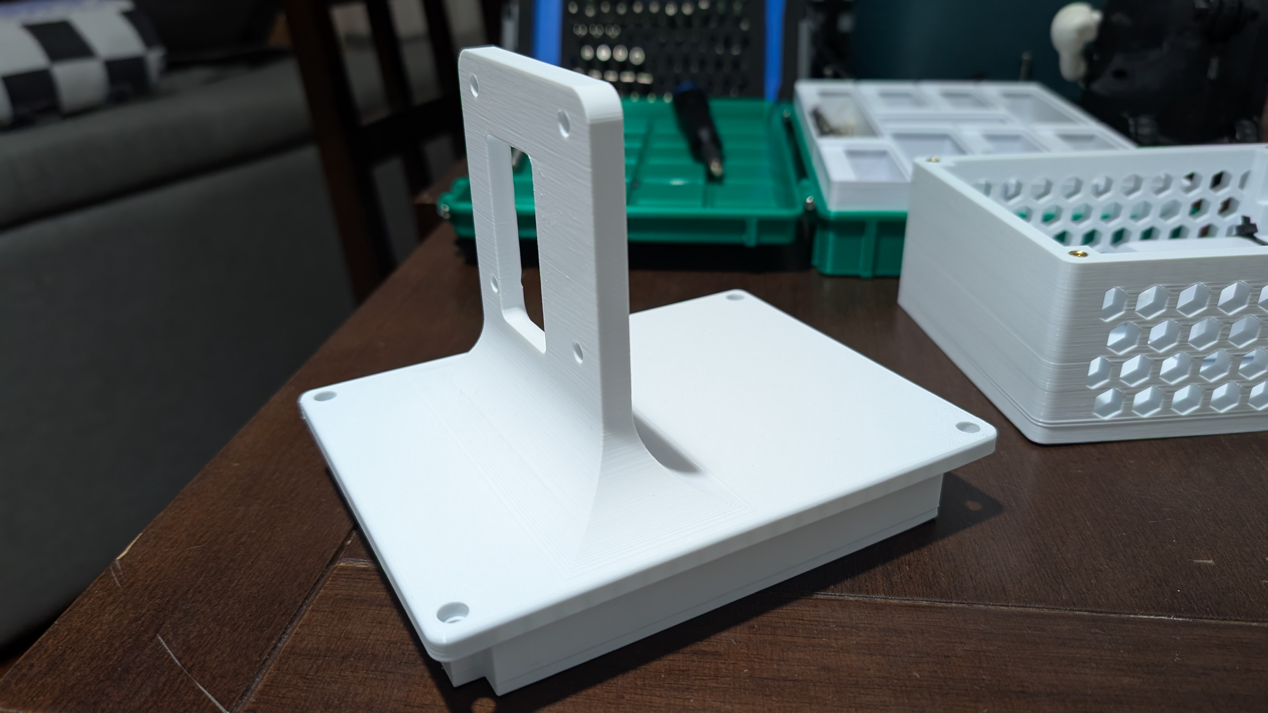 U7 Pro Wall – Desktop Stand + PoE Injector Box — miniatura 3