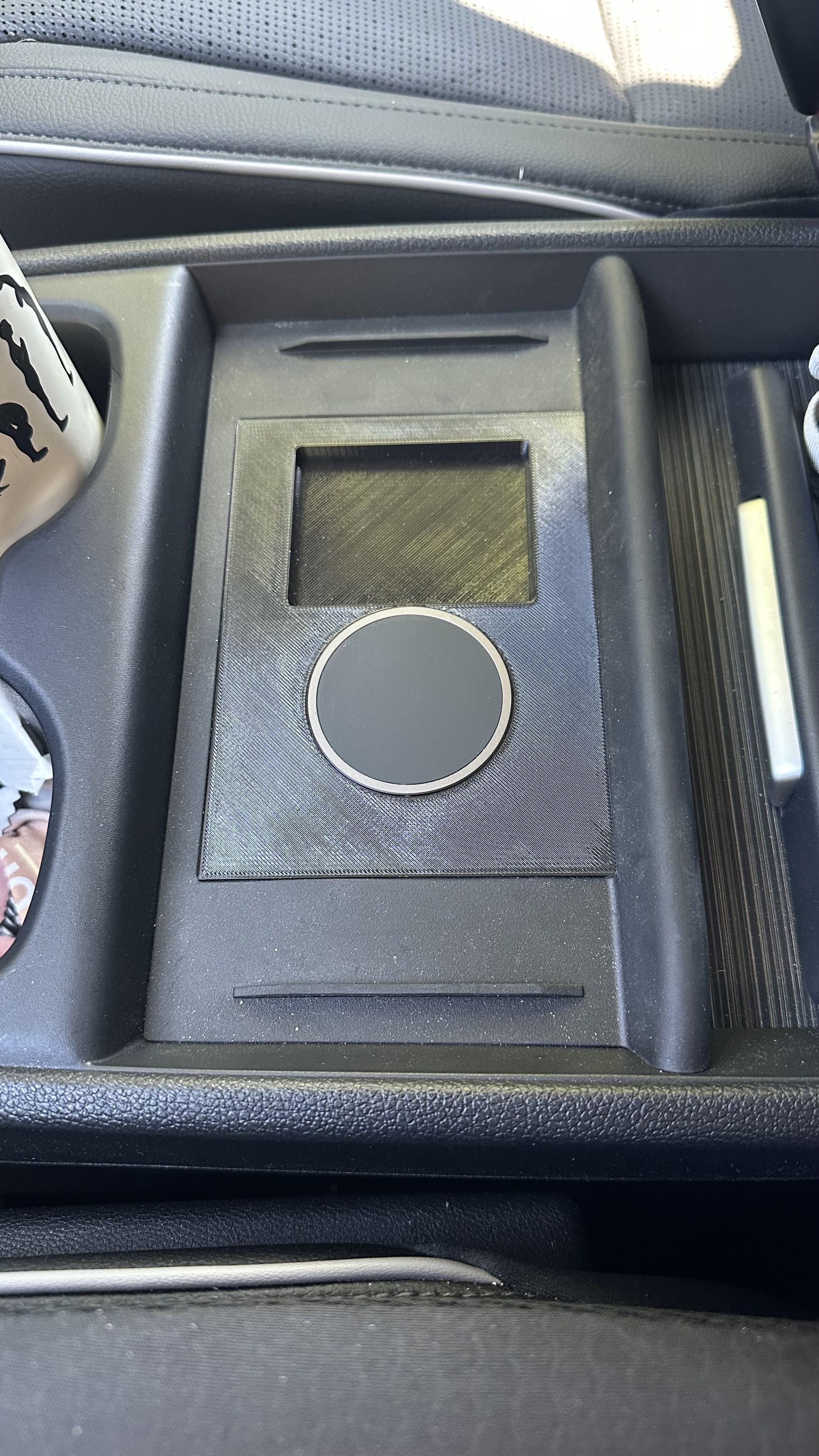 Honda Odyssey 2025 Integrated Magsafe Charger Pad