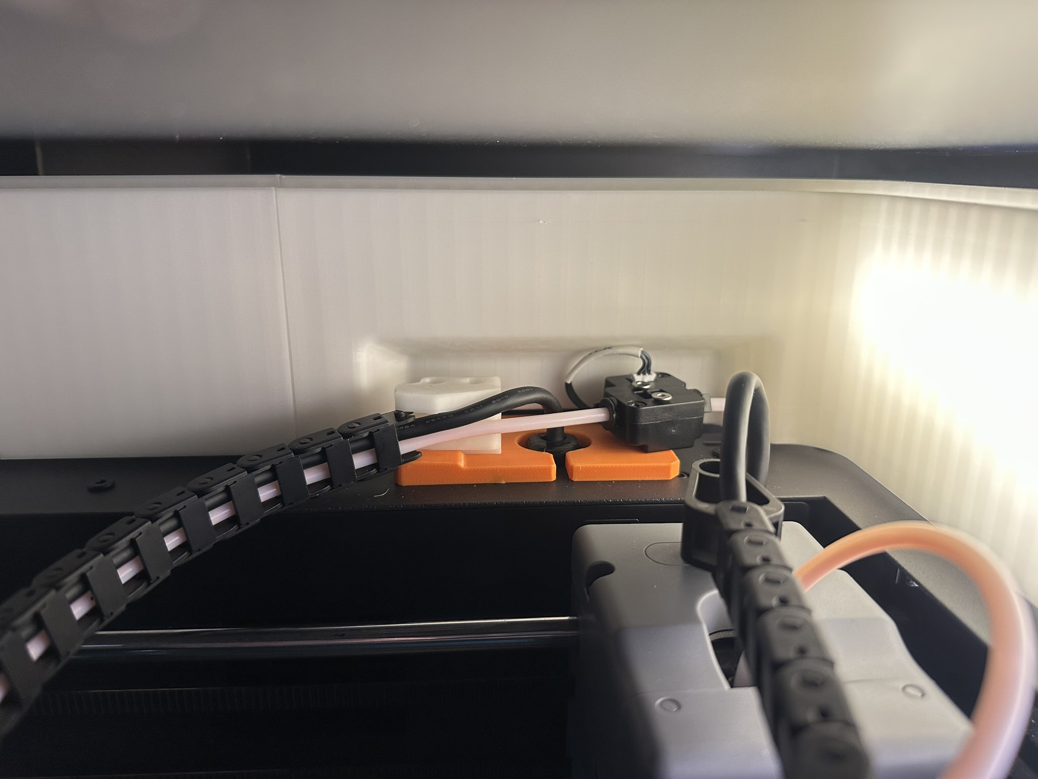 Flash Forge A5M Filament Sensor and Chain Mounting Bracket without Spool Holder