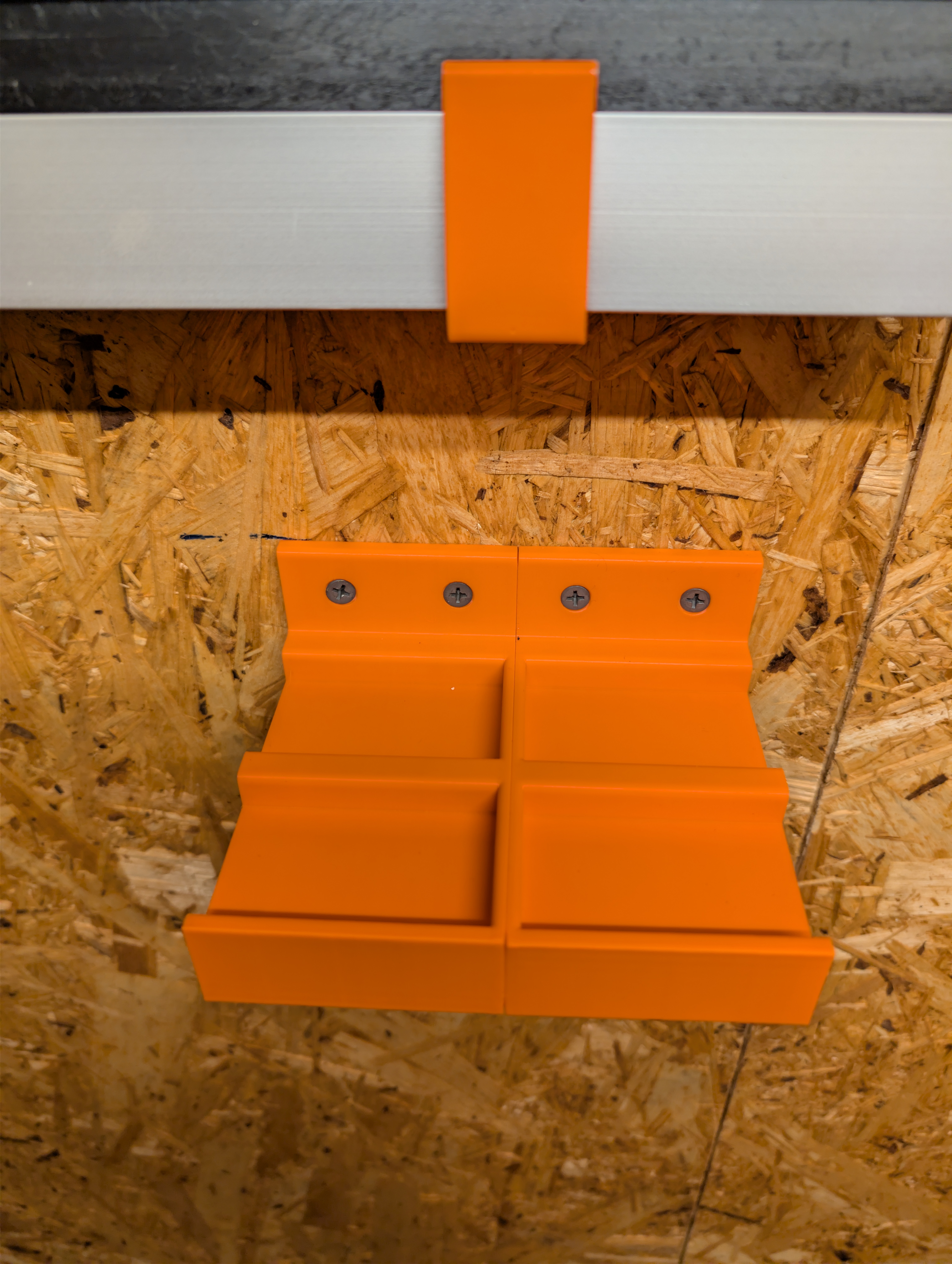 Miniatura 2 do modelo 3D Quick Clamp Holder Wall Mount