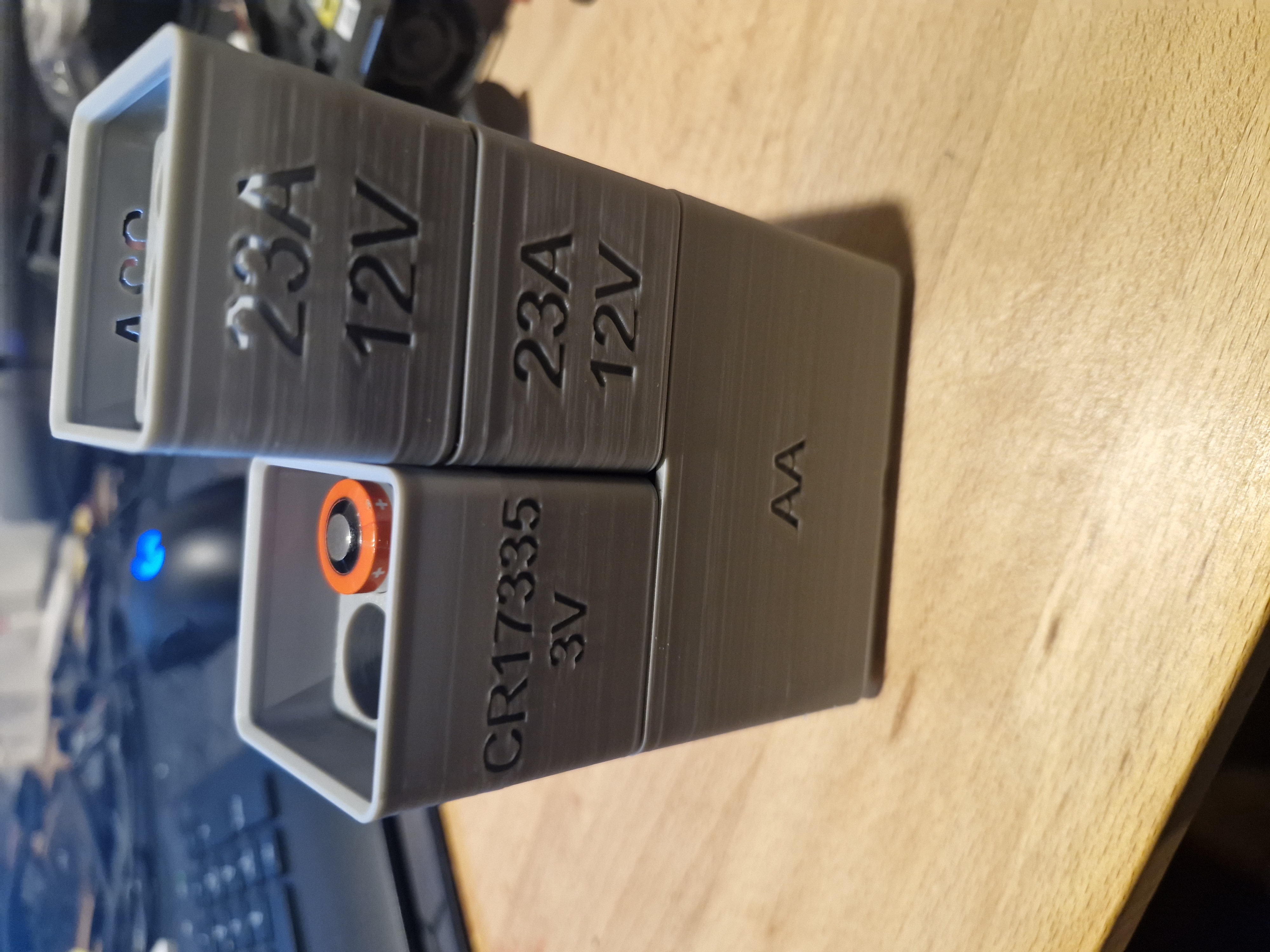 Gridfinity stackable batterystorage (CR17335 3V) — thumbnail 3