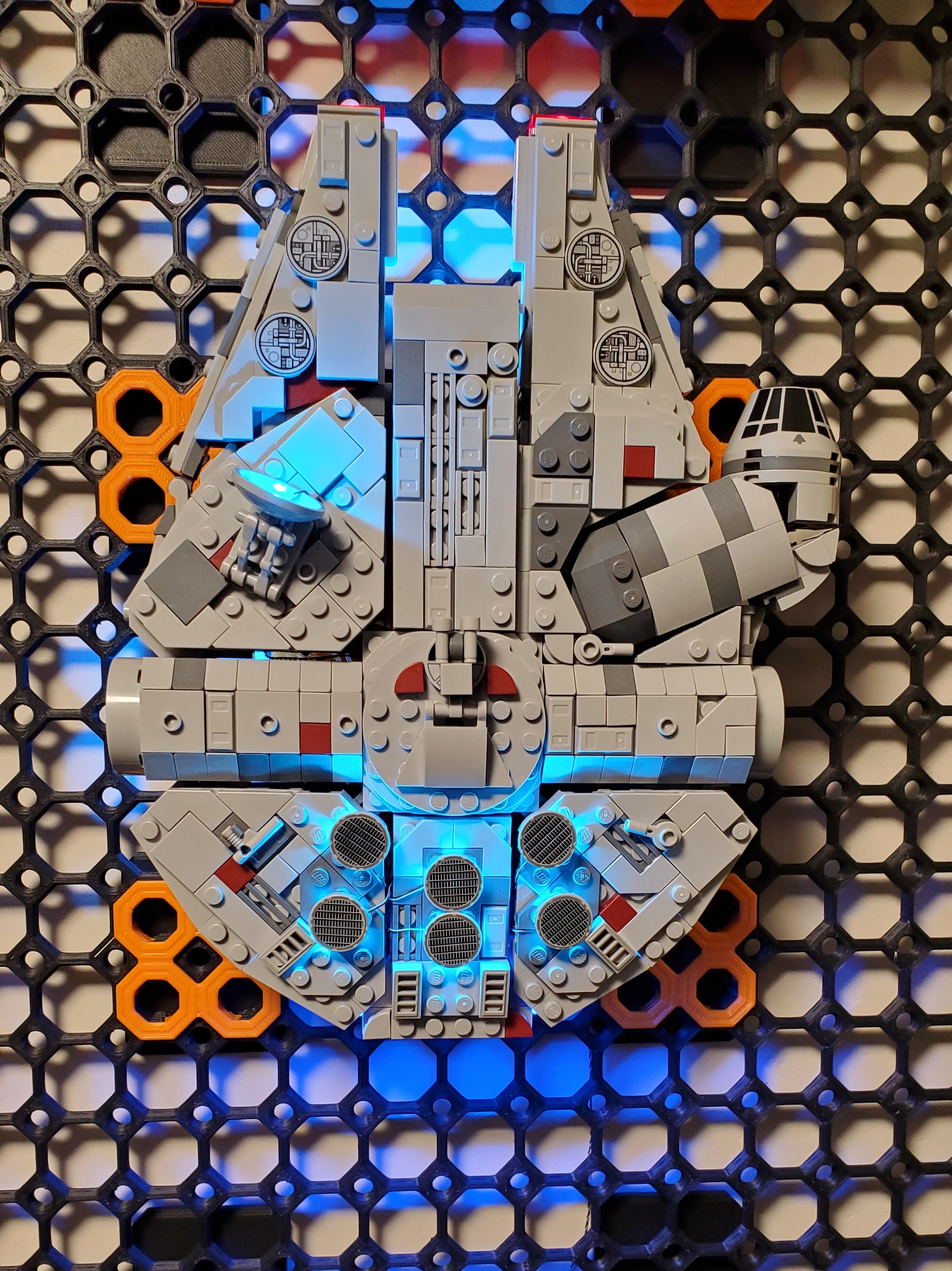 LEGO Millennium Falcon 75375 Multiboard Mount