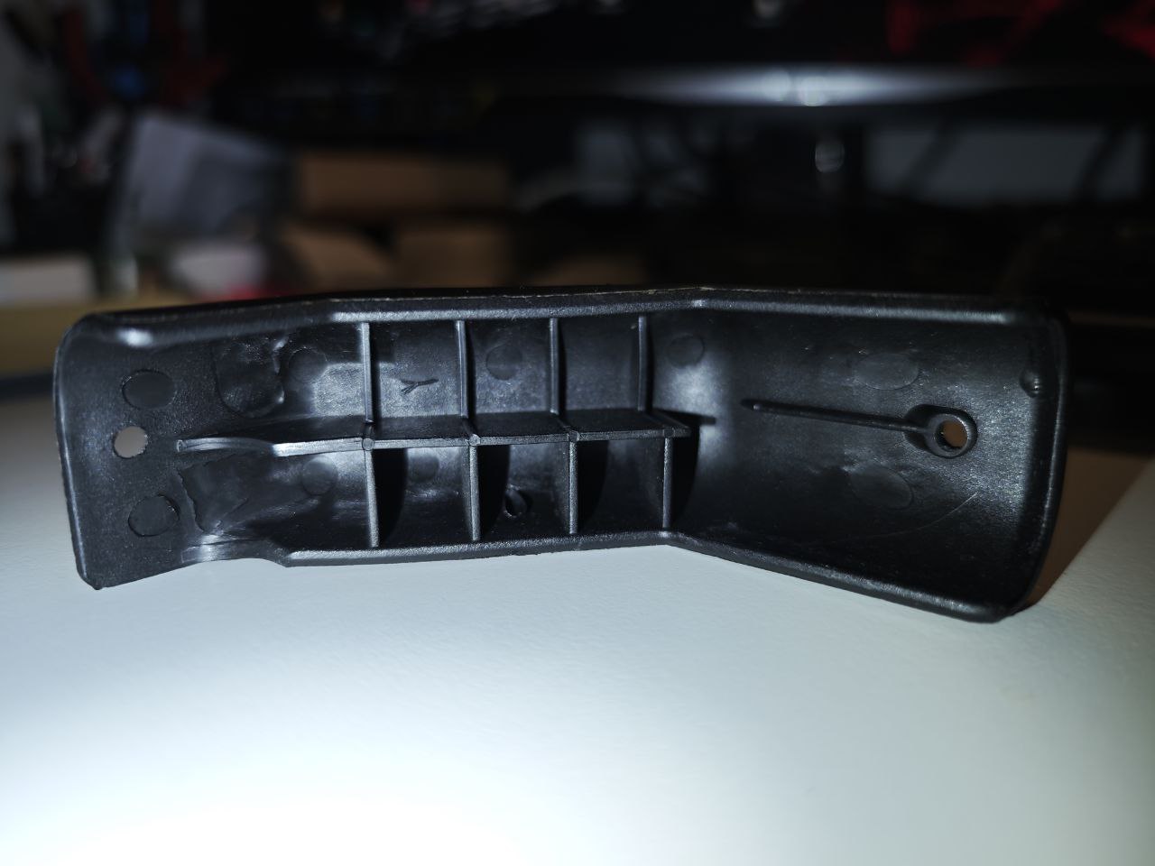 Ibanez TBX30R corner