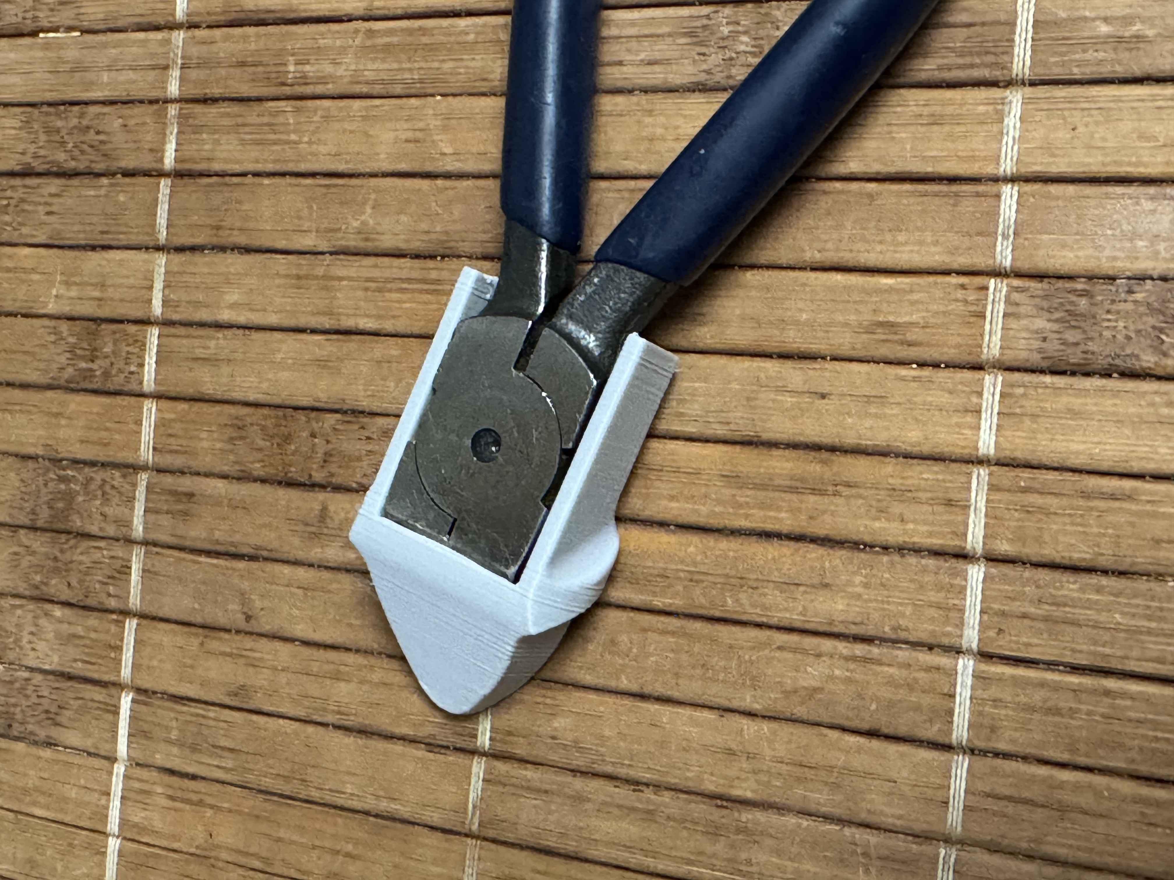 Magnetic Protective Cover for Garant Plastic Pliers