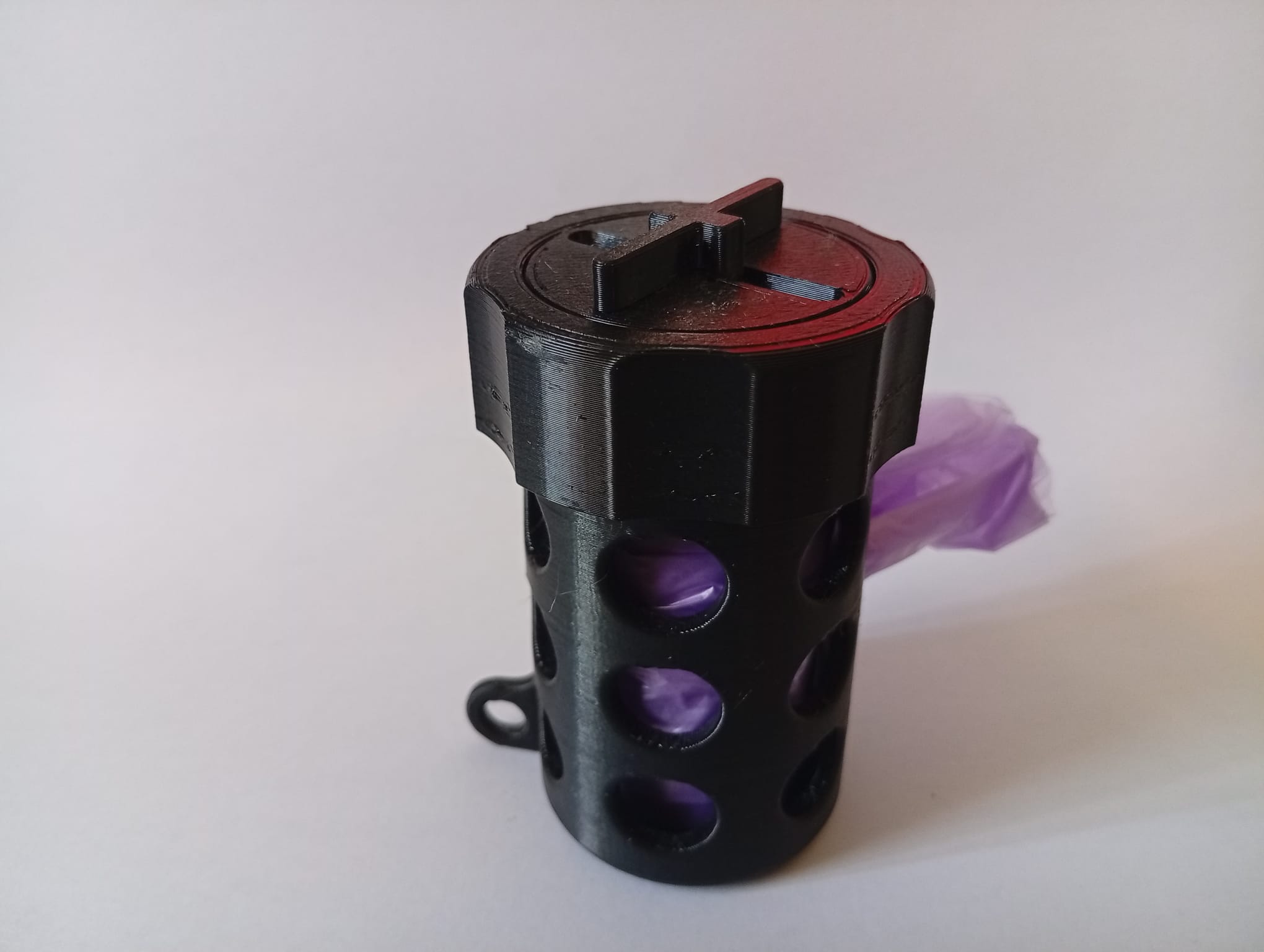 Dog waste bag dispenser - WITH REWINDER !
