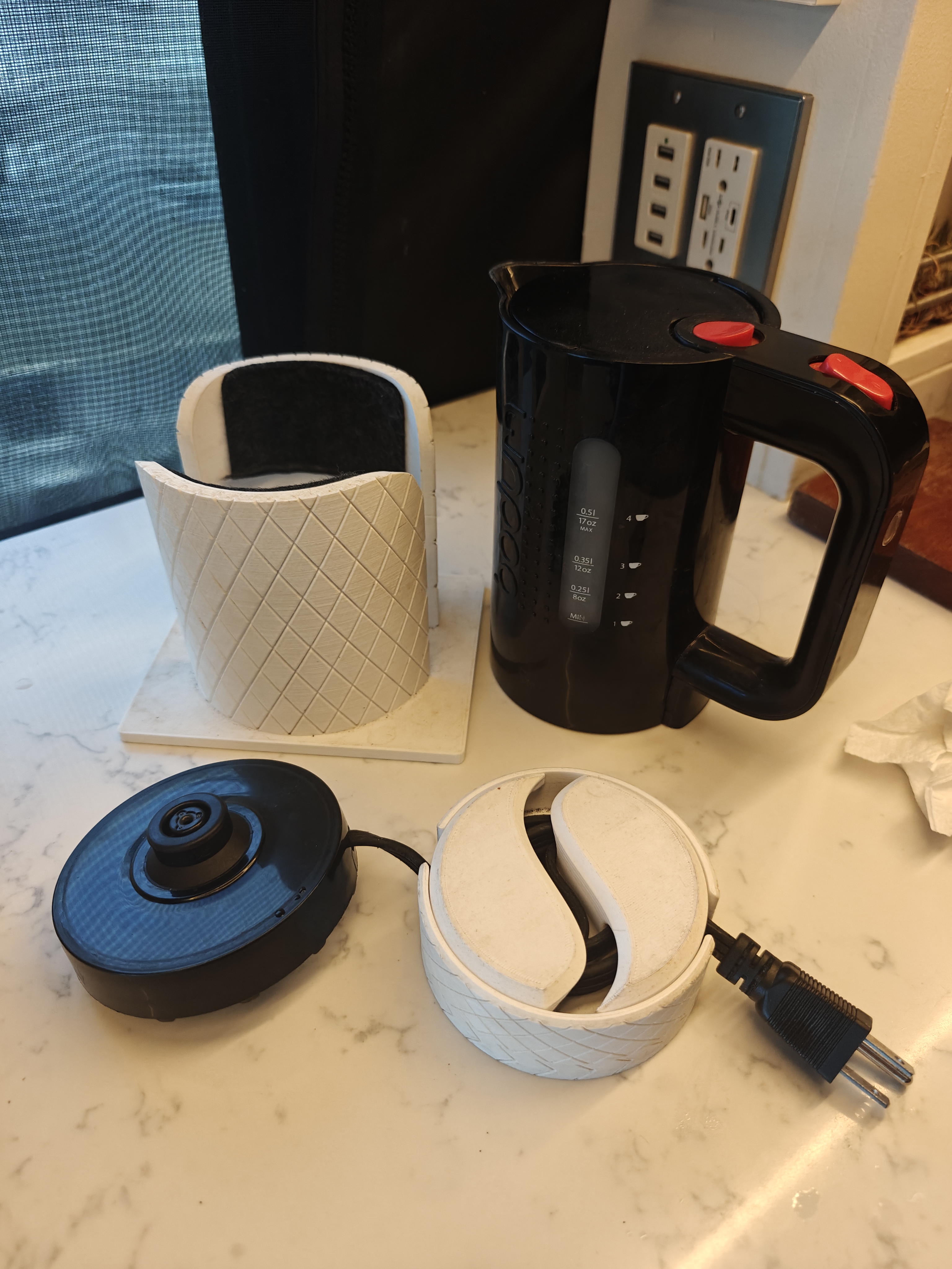 Miniatura 8 do modelo 3D Stackable Cable/Cord Winder Organizer