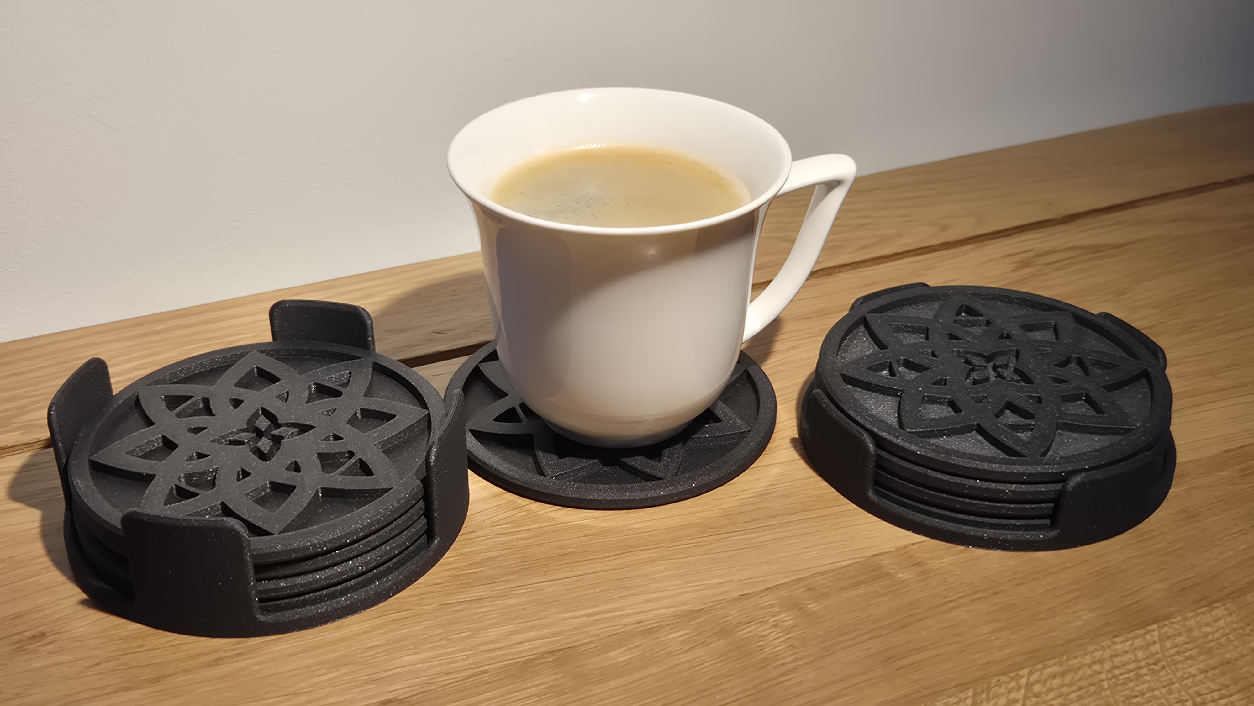 Floral Knot Coaster Set with Holder – Geometric Drink Coasters