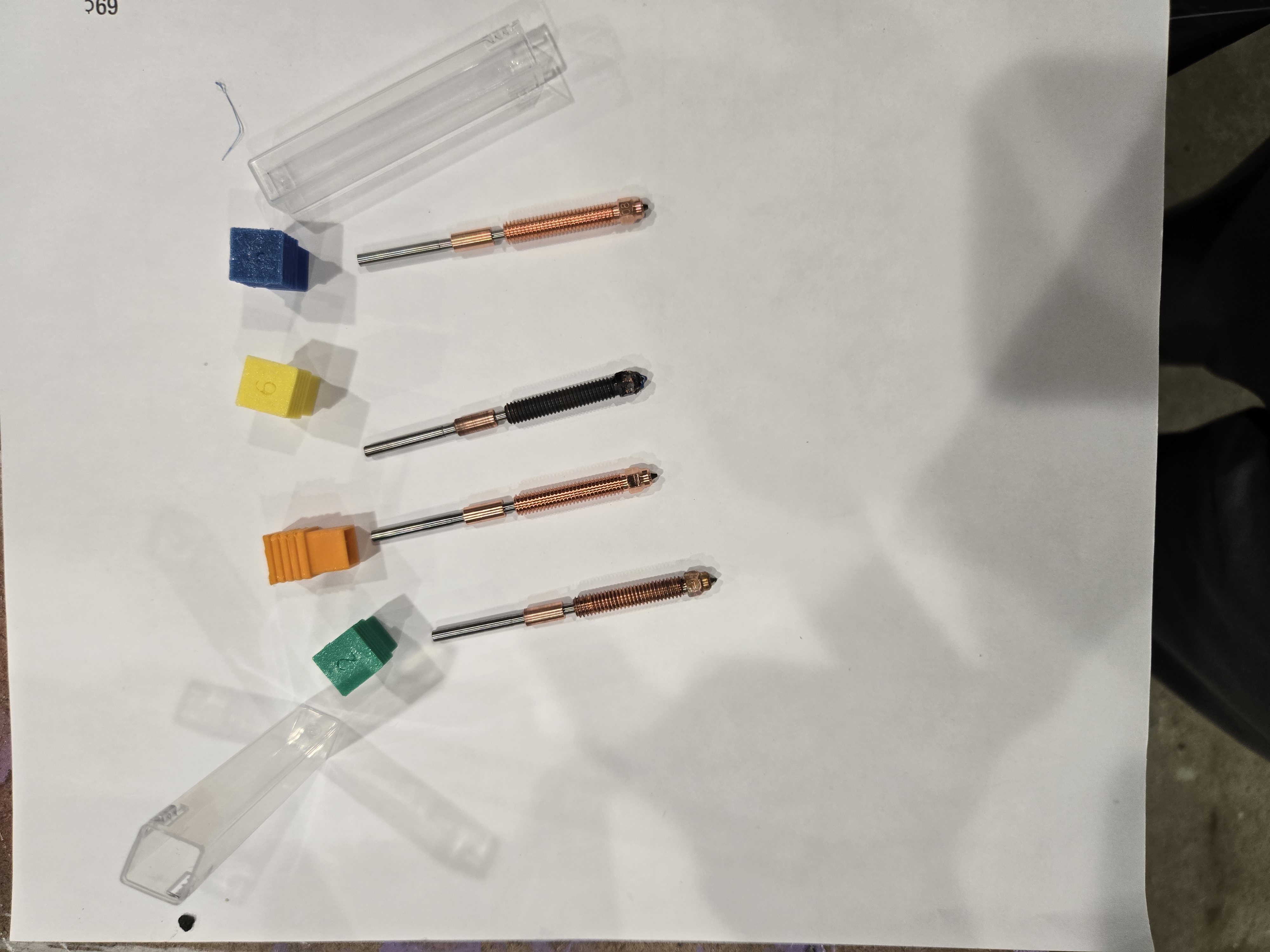 color coded nozzle caps — thumbnail 2
