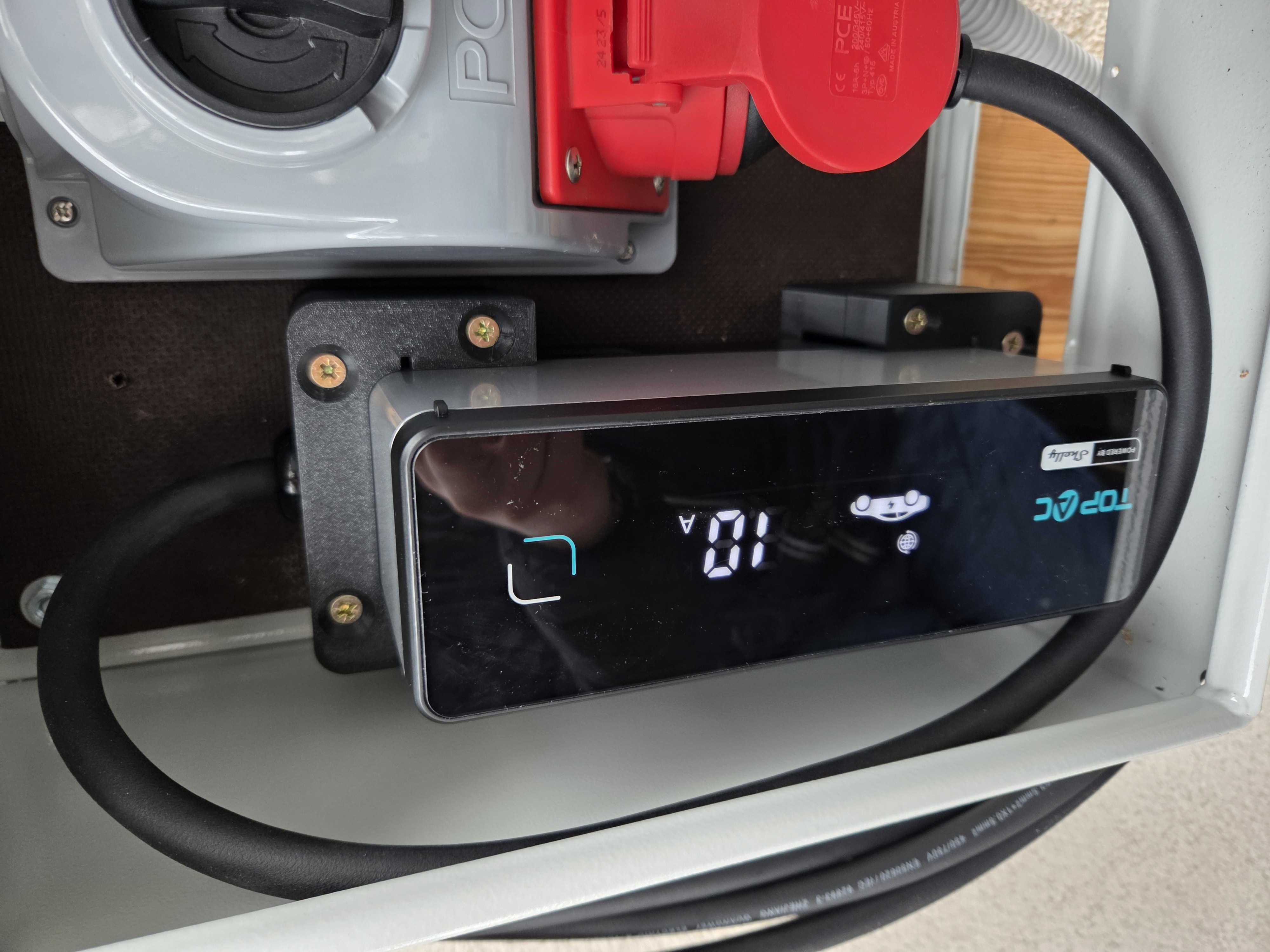 TopAC/Shelly EVE01-11R EV charger mount
