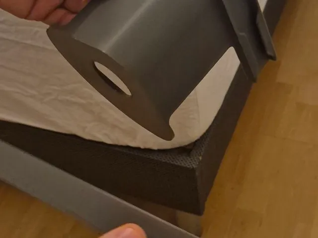 Bed Sheet Clips