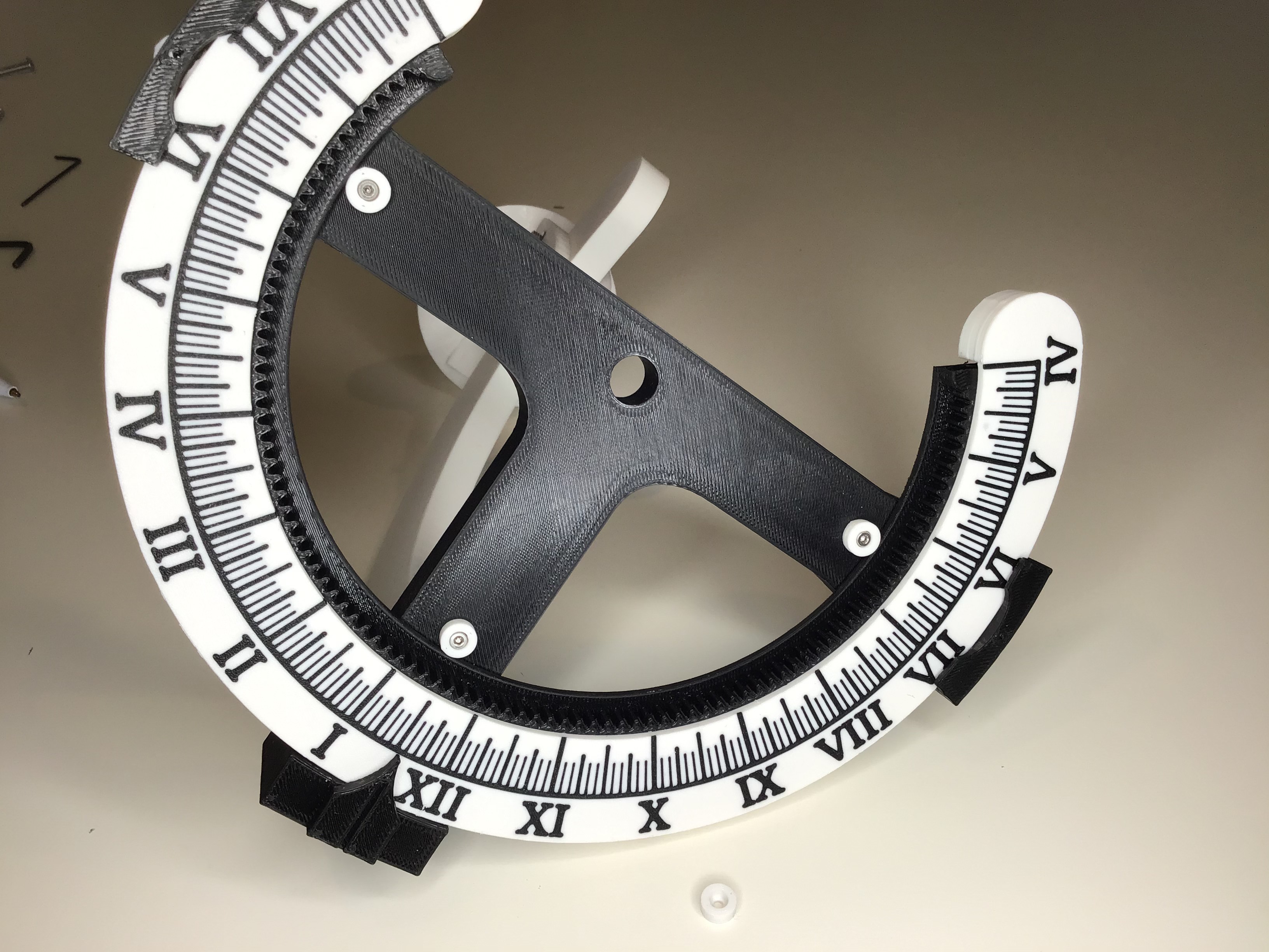 Heliochronometer Sundial - 2026 - Accurate to within 1 minute! — miniatura 19