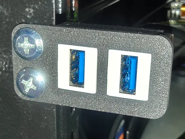 2 Keystones for rack (+2mm spacing)