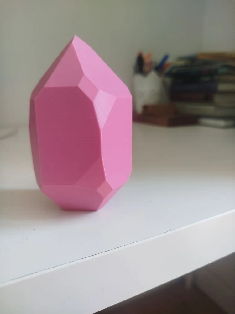 Quartz crystal with base