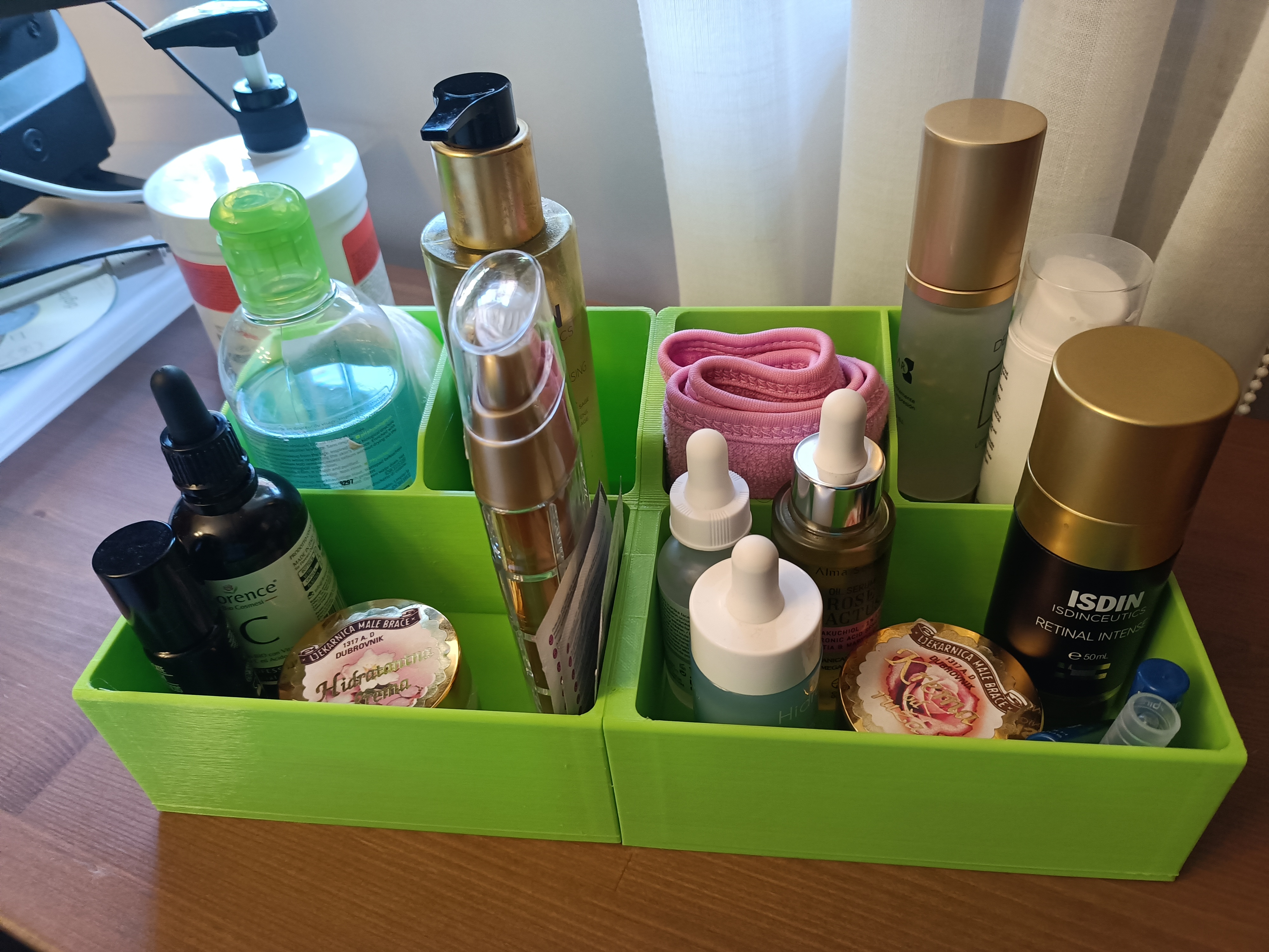 Skincare organizer