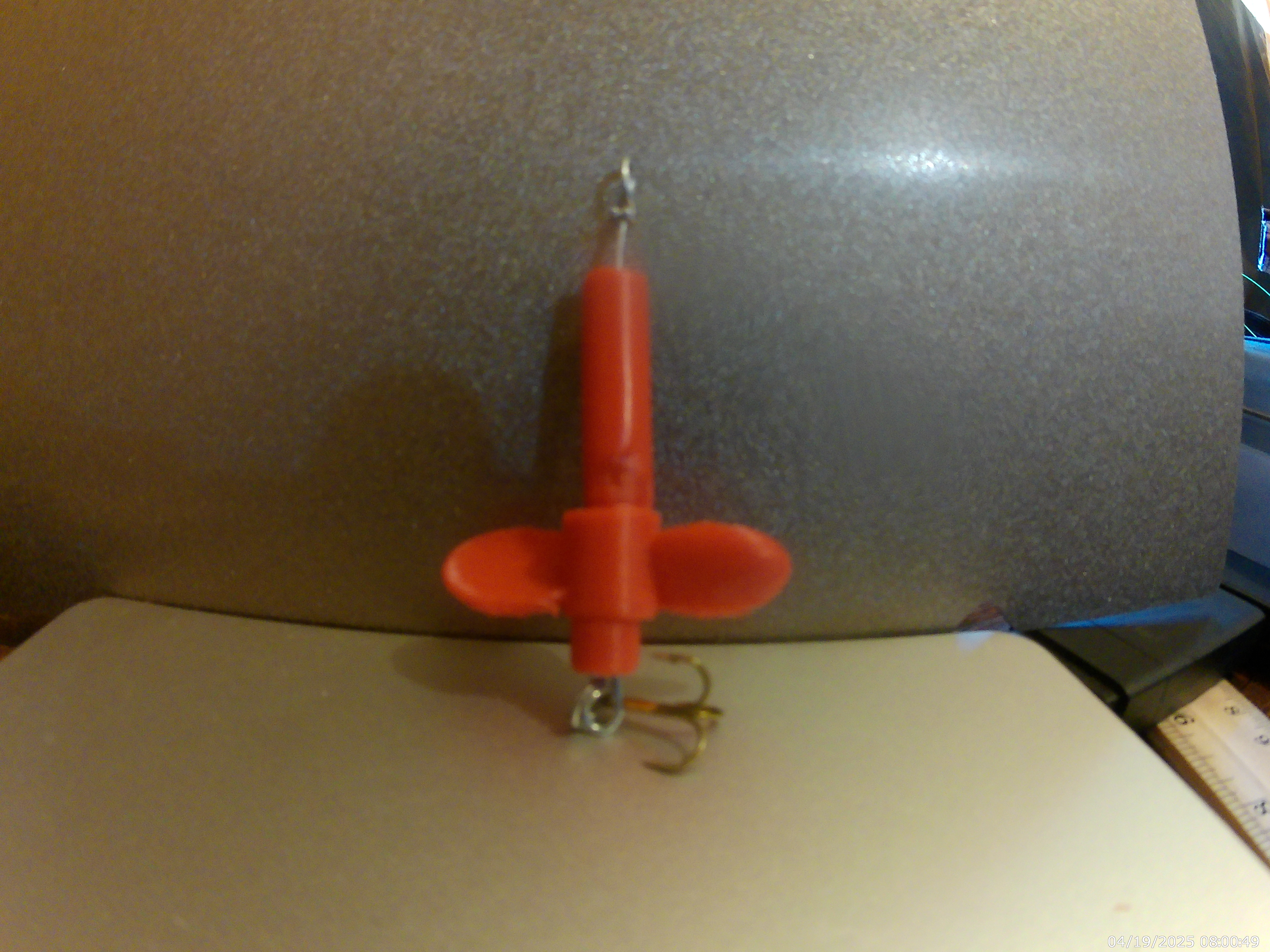 lure/ rooster tail