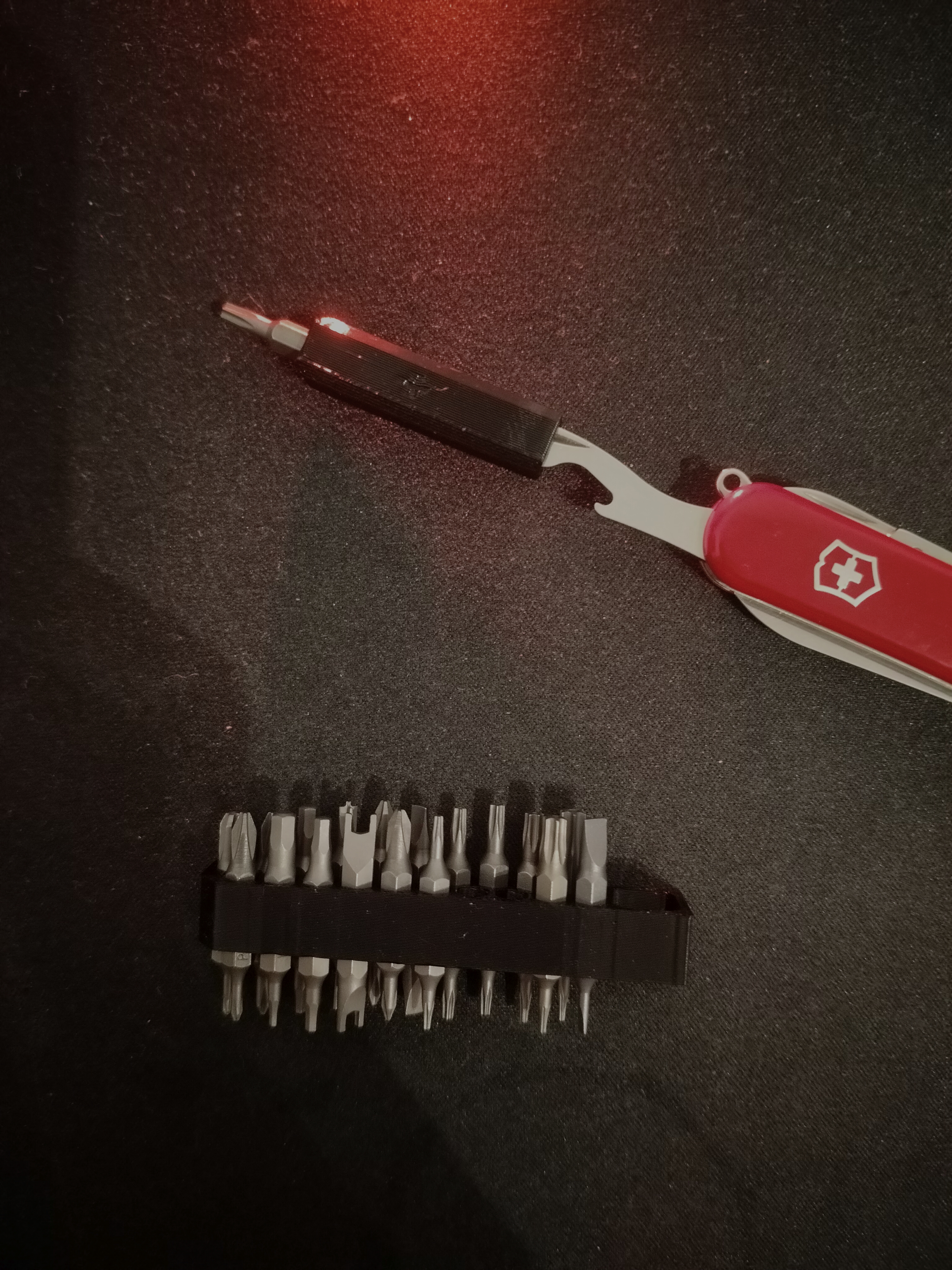Bits holer for 4mm bits and 4mm Victorinox adapter