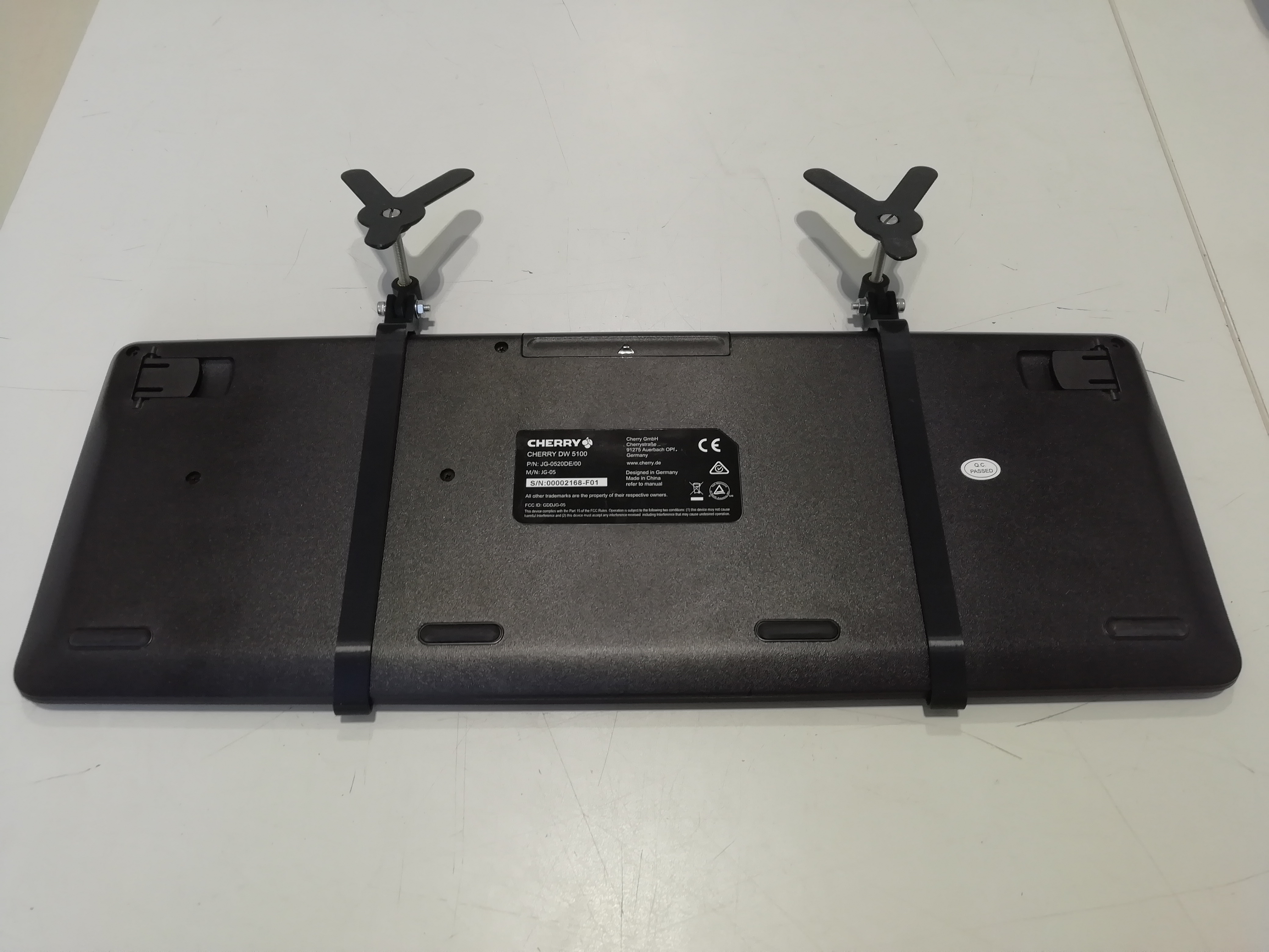 Miniatura 7 do modelo 3D Keyboard Riser - Cherry DW5100