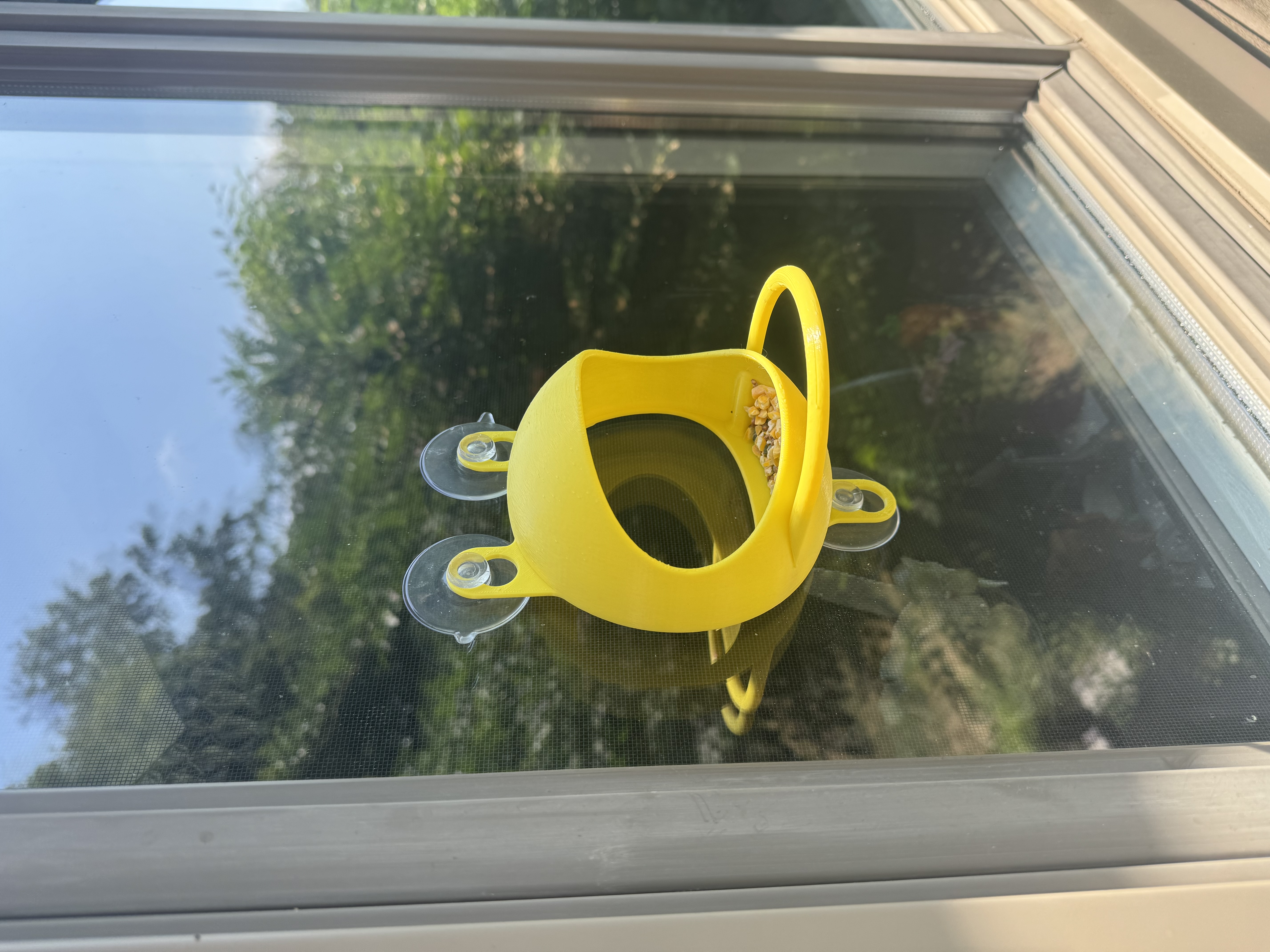 Miniatura 6 do modelo 3D Window Bird Feeder Remix