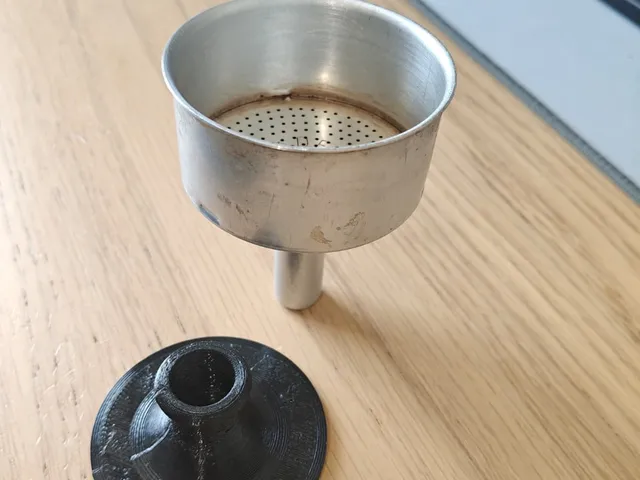 Percolator Pusher and Holder