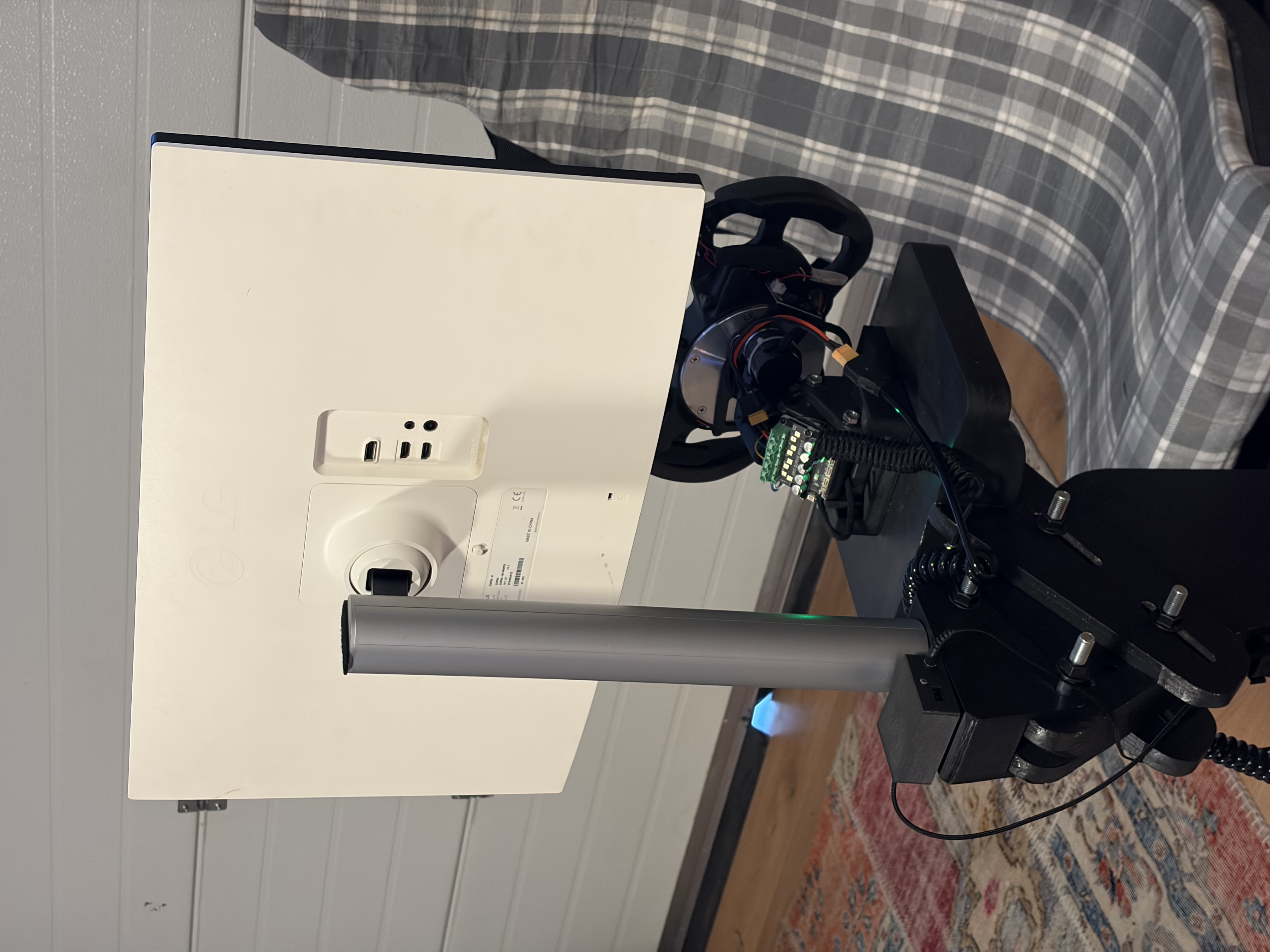 Monitor Arm attachment for RACEKIT Simulator RK1
