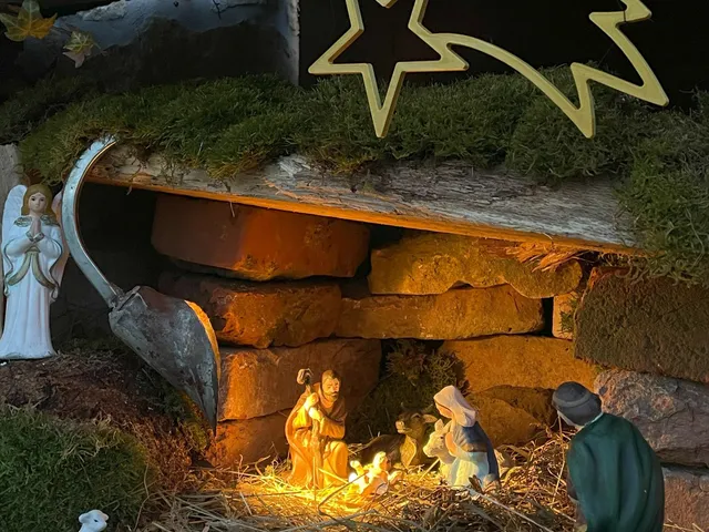 Christmas Comet Star – Nativity Scene Decoration / Bethlehem Star