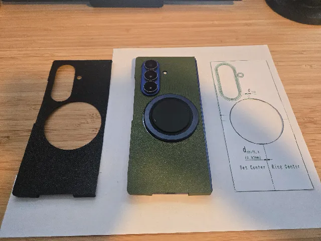 Galaxy Z Fold7 thin case with cutout for Ohsnap4/Magsafe ring