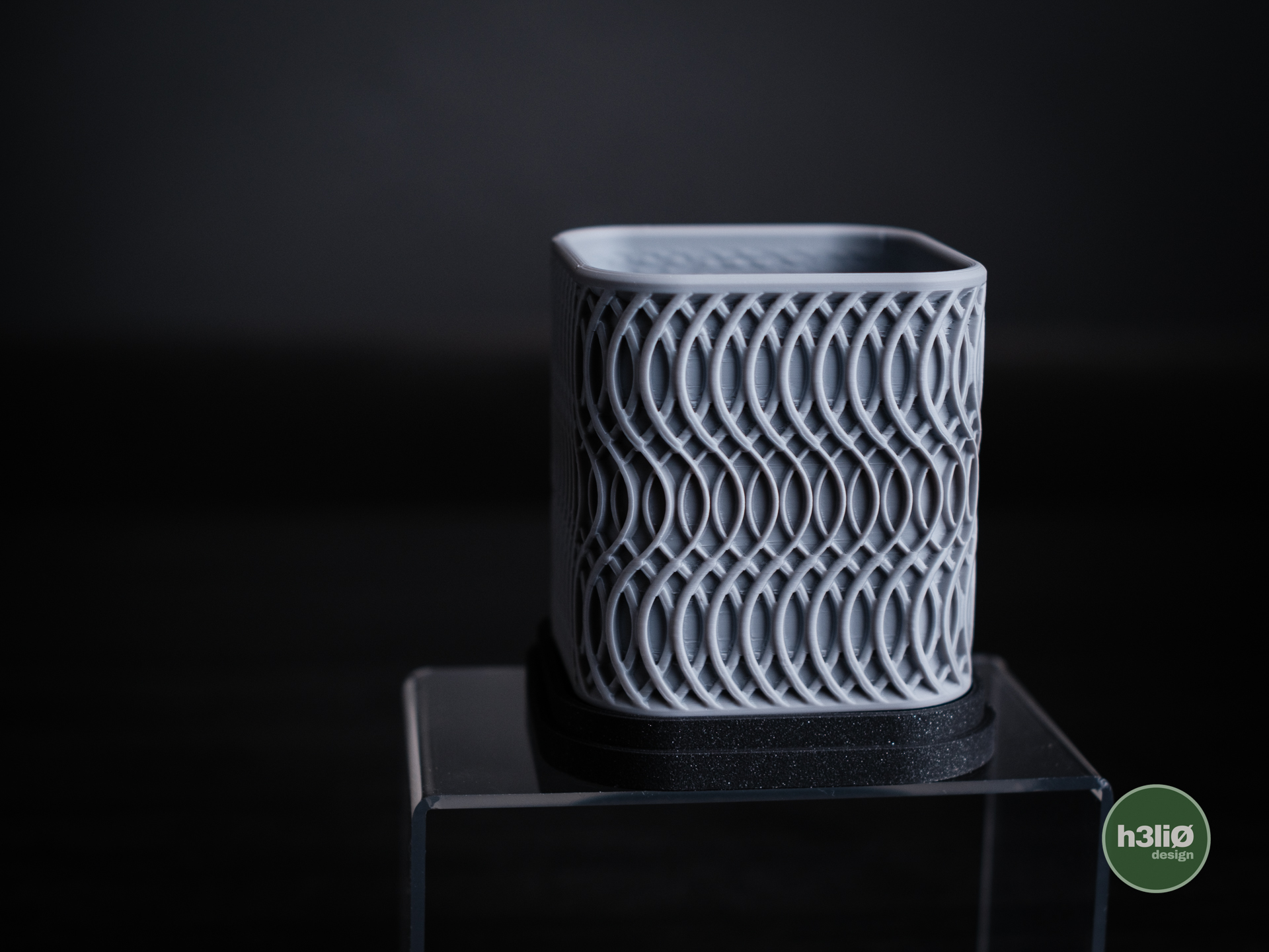 Miniatura 7 do modelo 3D glowtide • planter