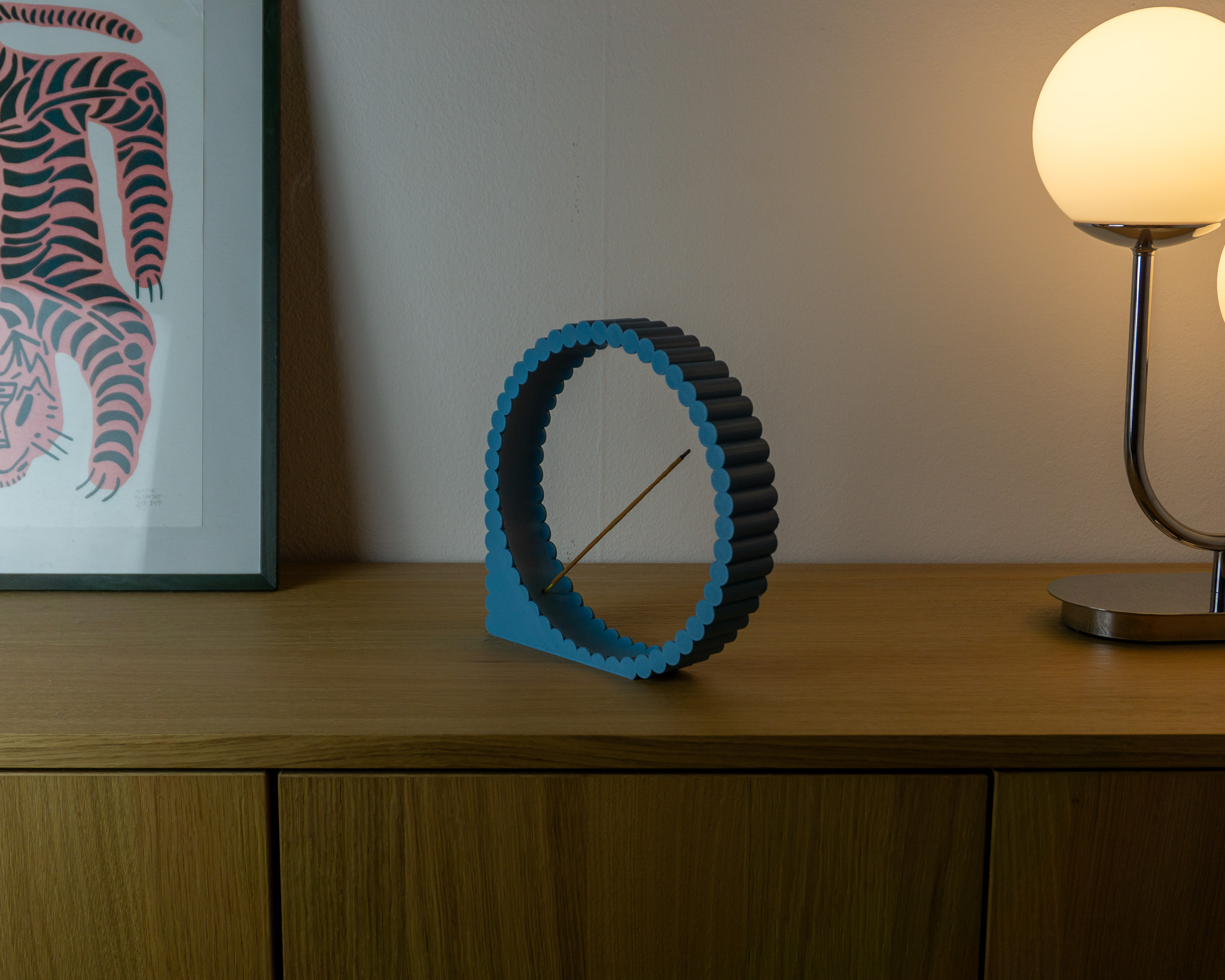 Umbra incense holder