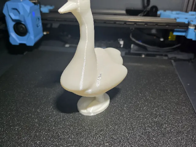 7in Desktop Goose