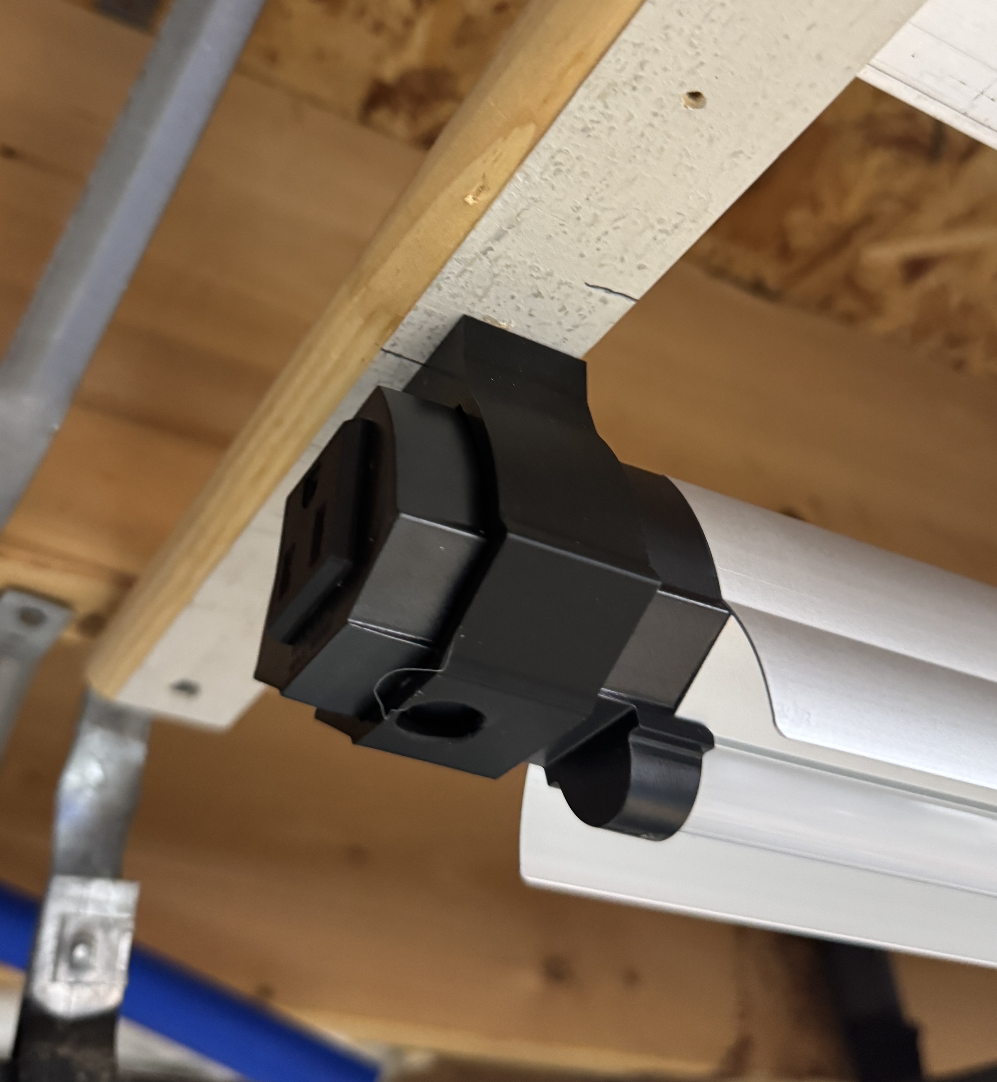 Braun 5500 Lumen LED Light Mounting Bracket (Remix)