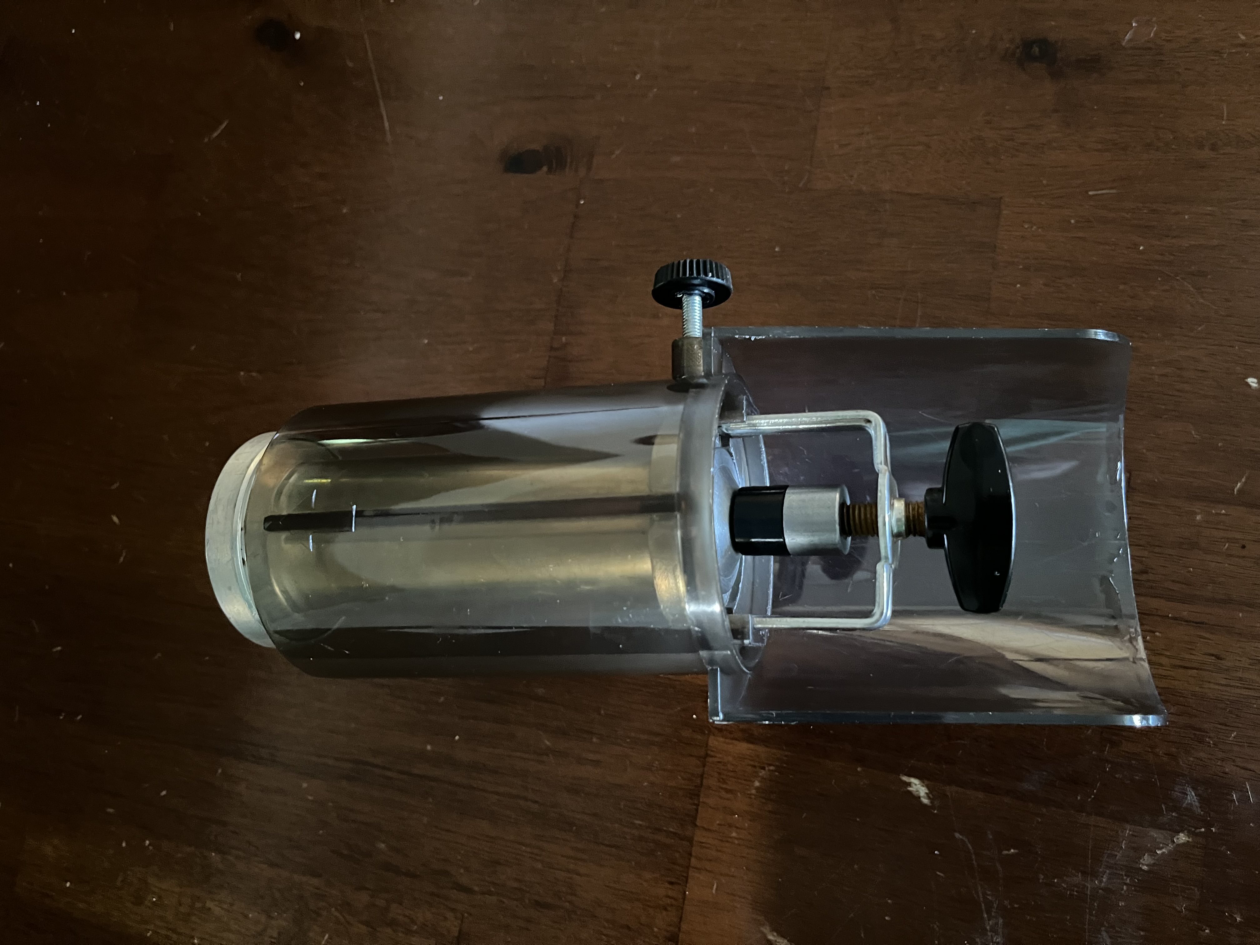 Berry press spacer