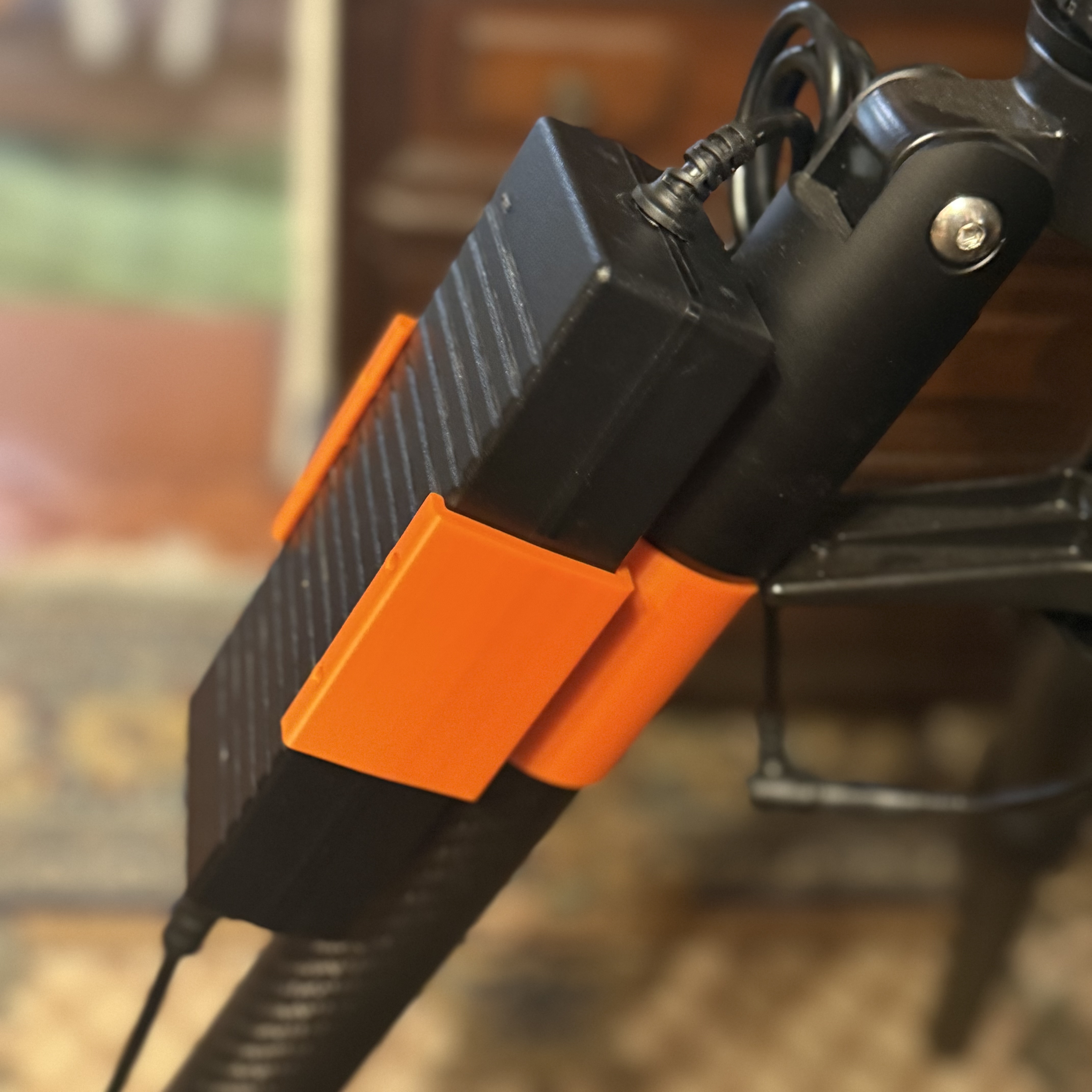 Supporto per Alimentatore 12v Treppiede Carbon Skywatcher