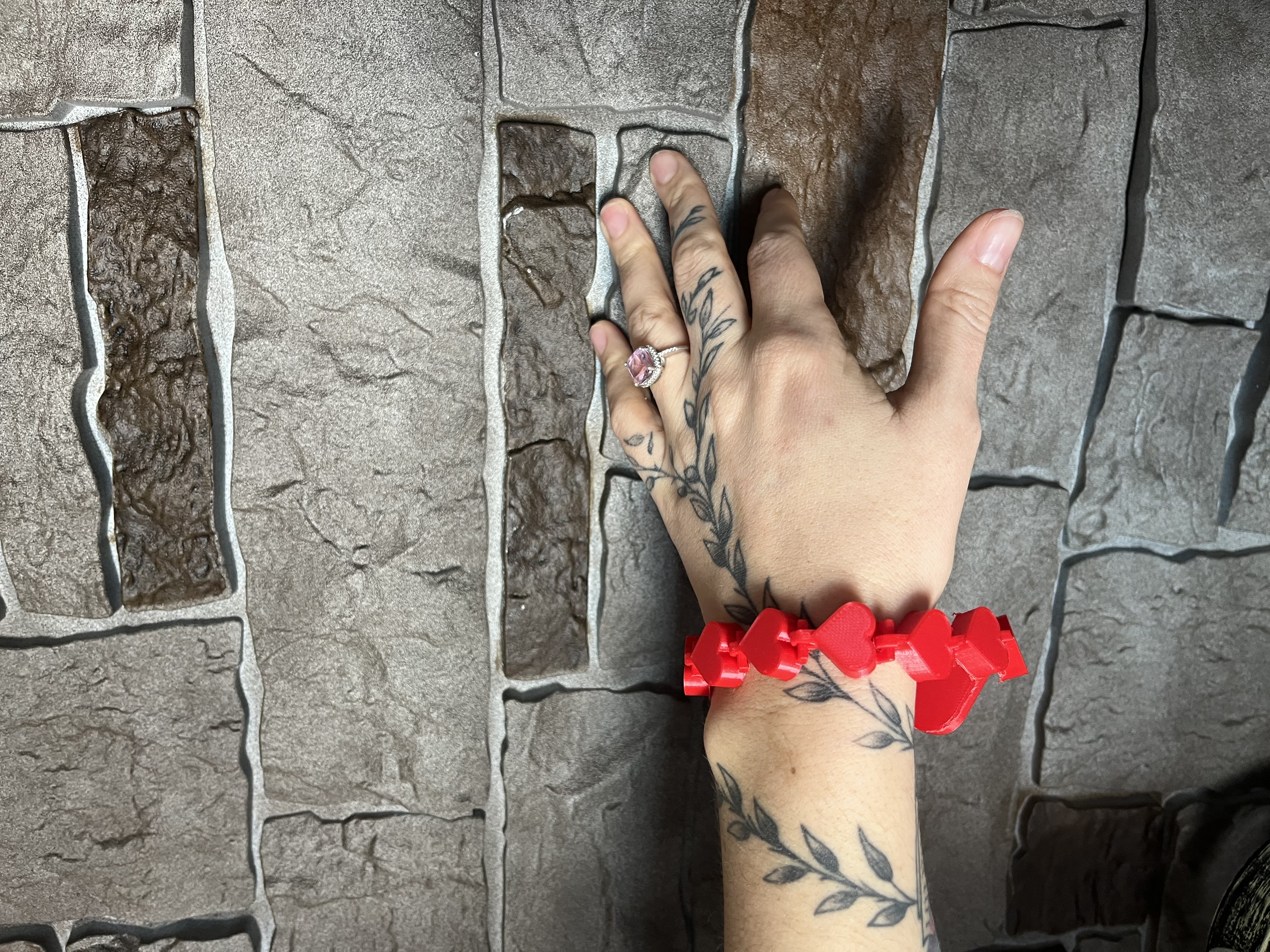 Miniatura 2 do modelo 3D Heart Bracelet