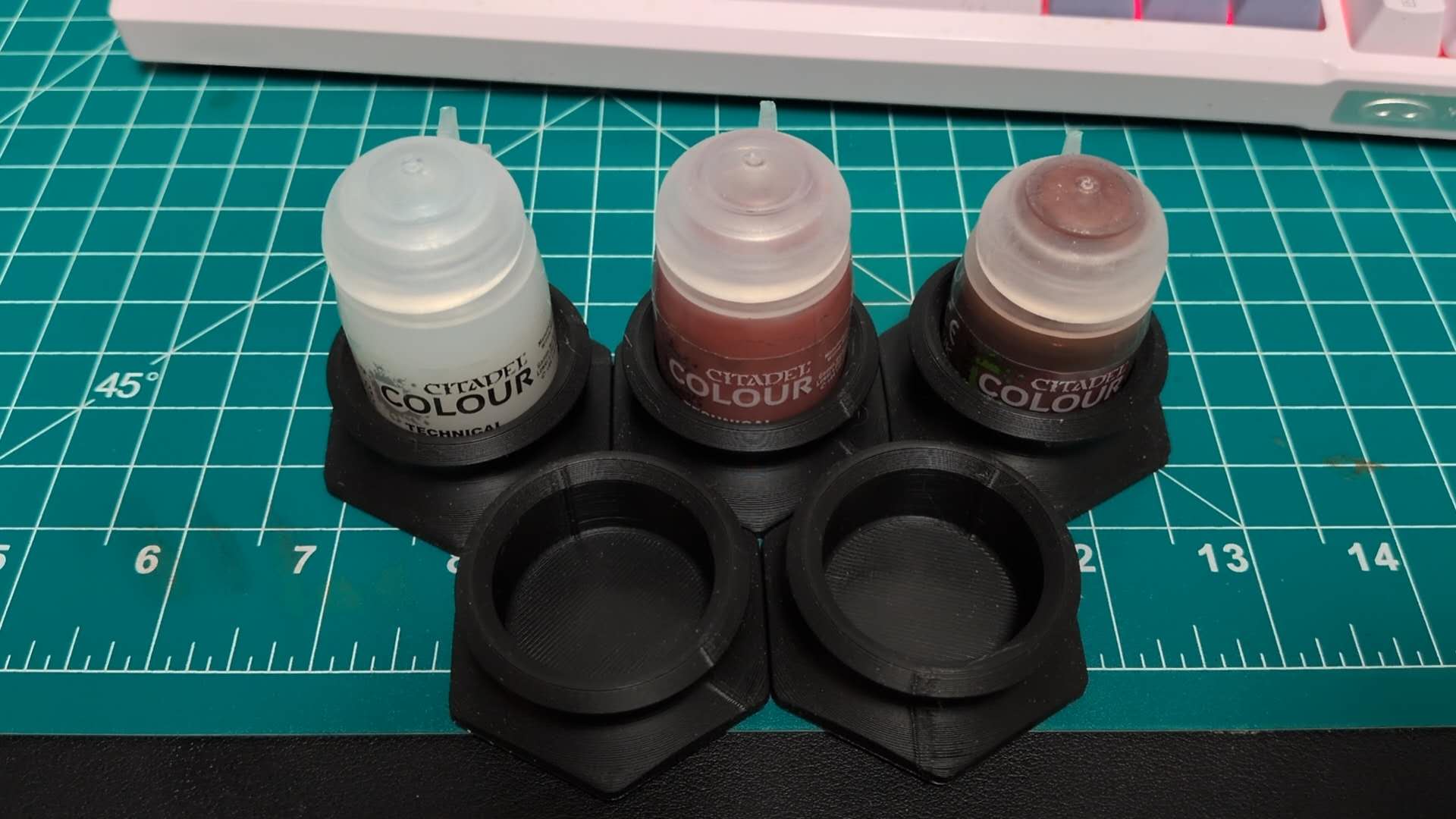 Warhammer colour paint holder