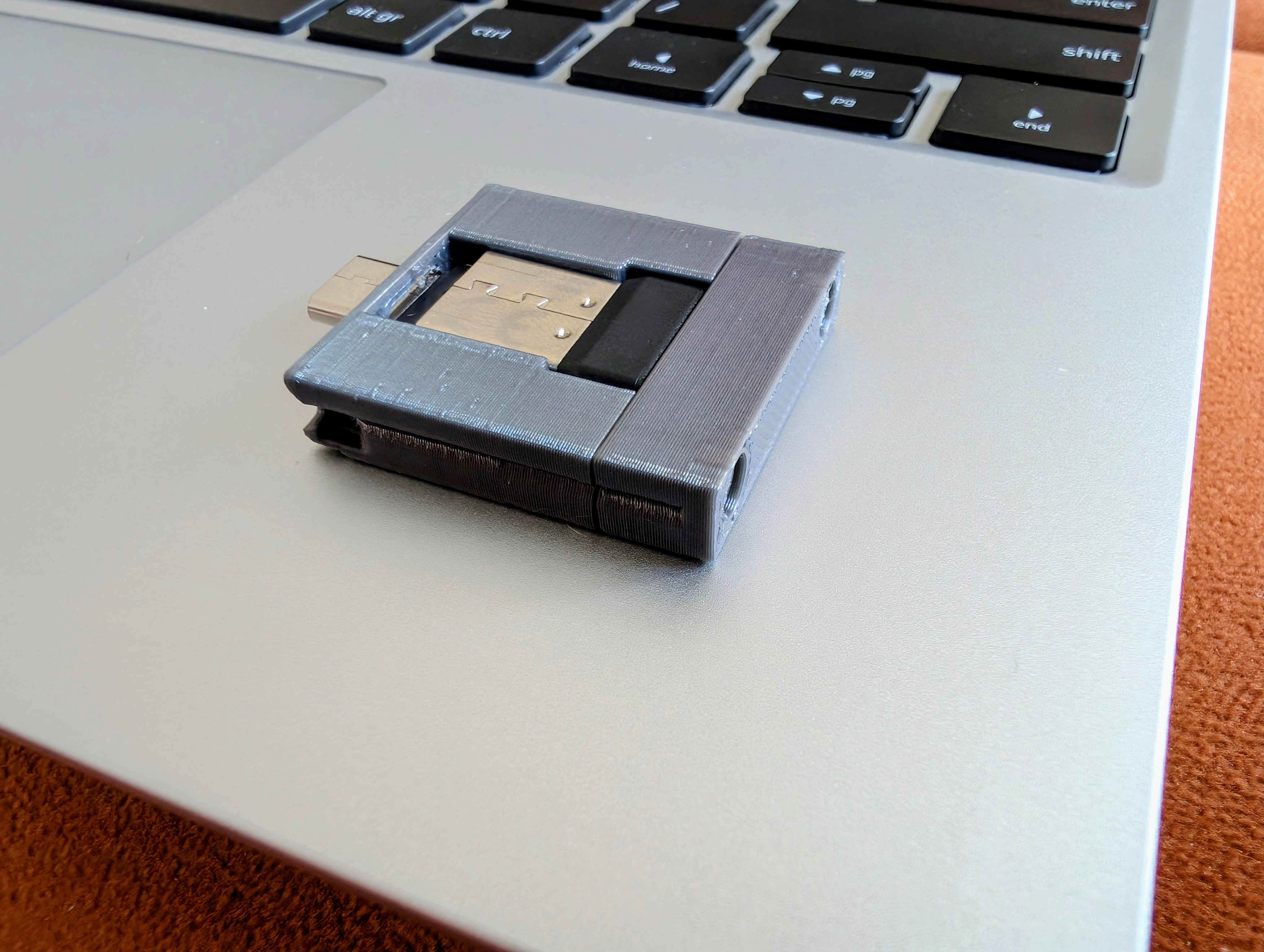 Framework expansion card adapter for Logitech Unifying receiver