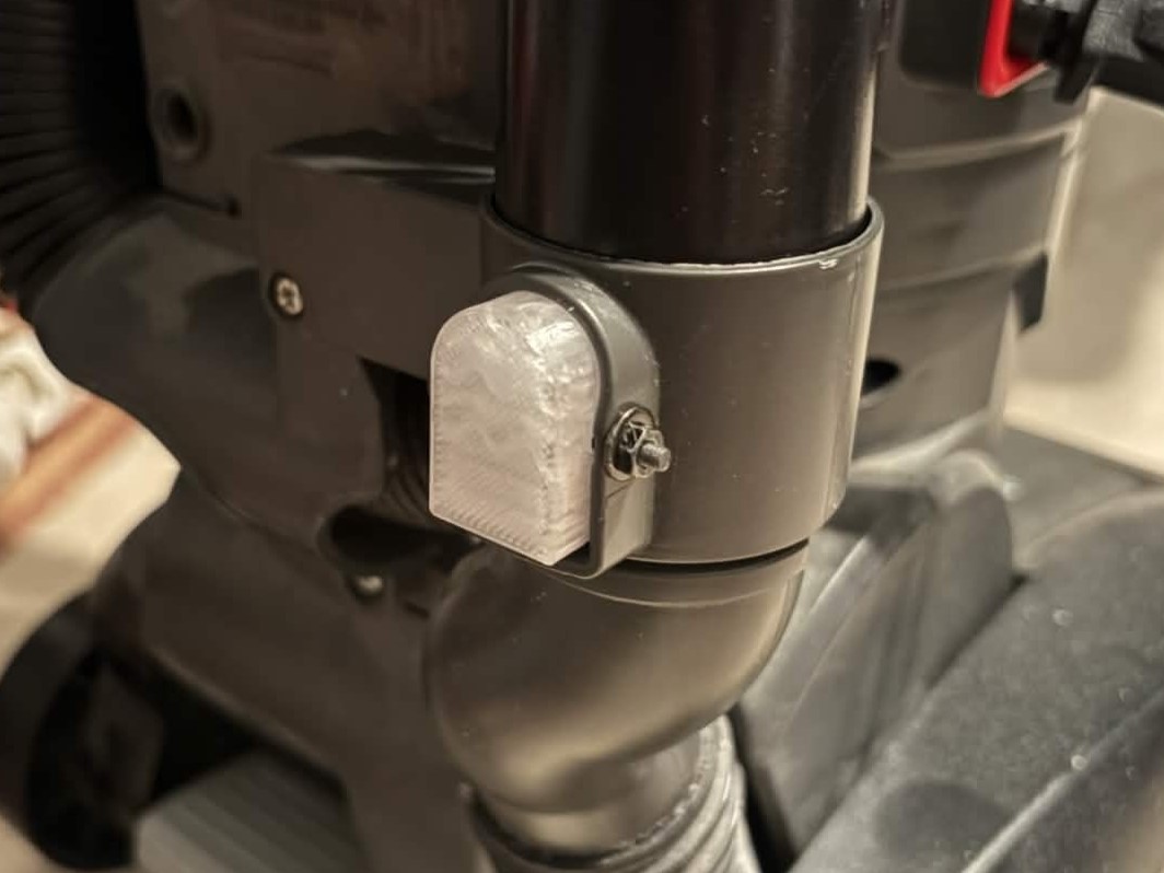 Hoover Vacuum Hose Latch - Metal Pivot