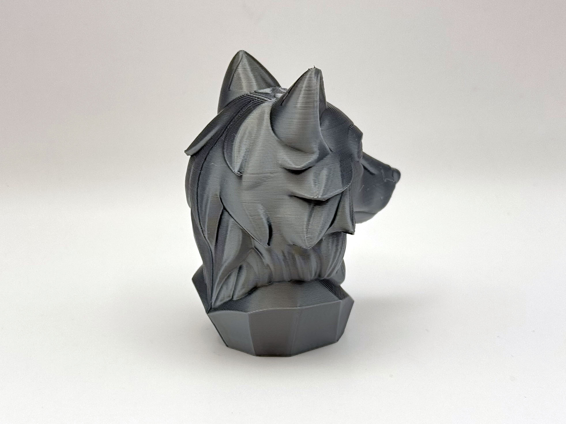 Miniatura 4 do modelo 3D Wolf Bust Decor