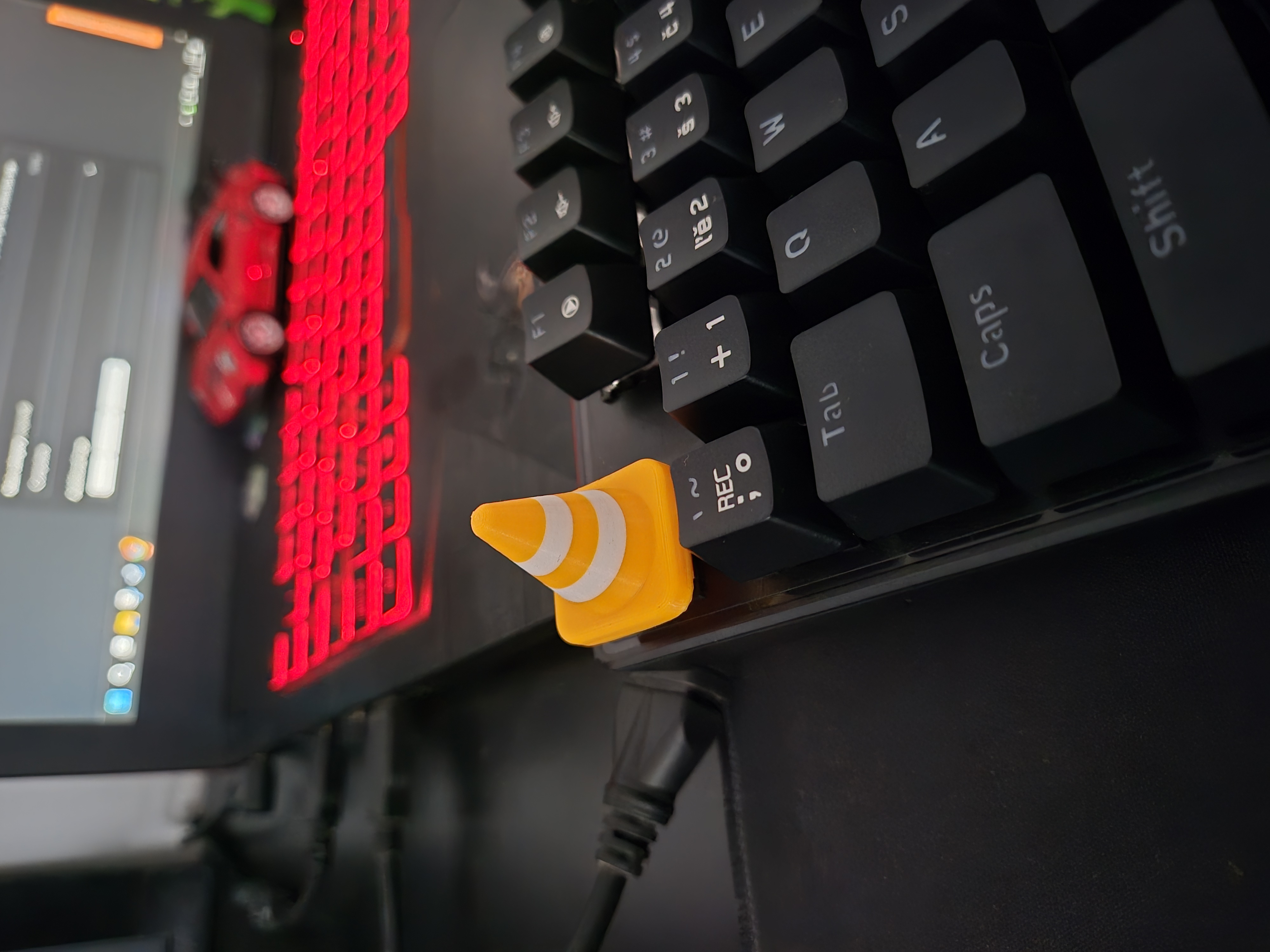 Traffic Cone Keycap - Cherry MX Compatible