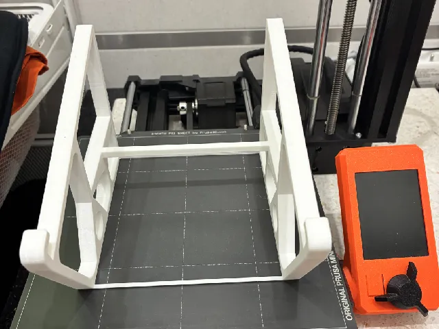 Ultra-Light Geometric Laptop Stand