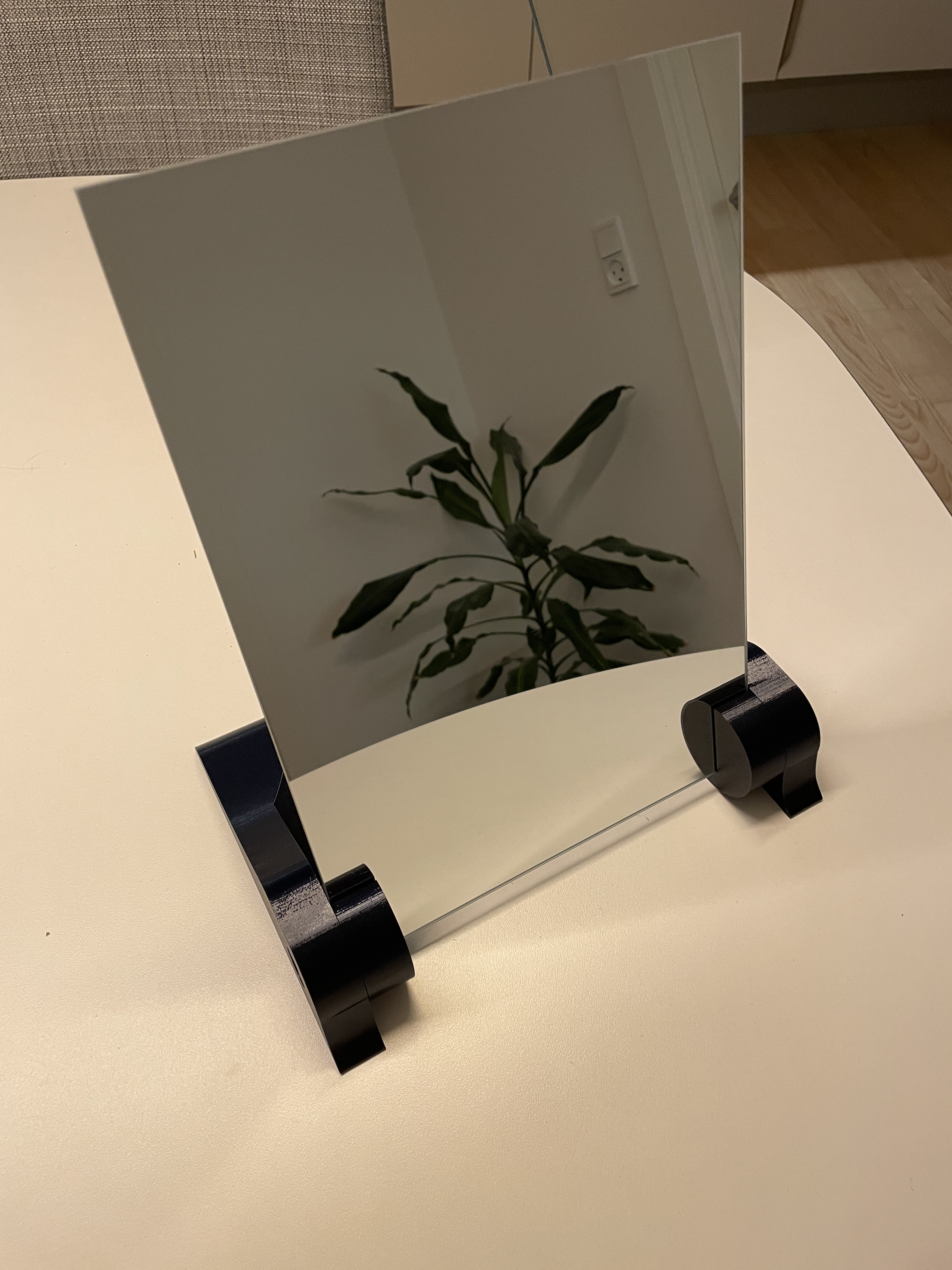 Adjustable Feet for Ikea Lönsås Mirror