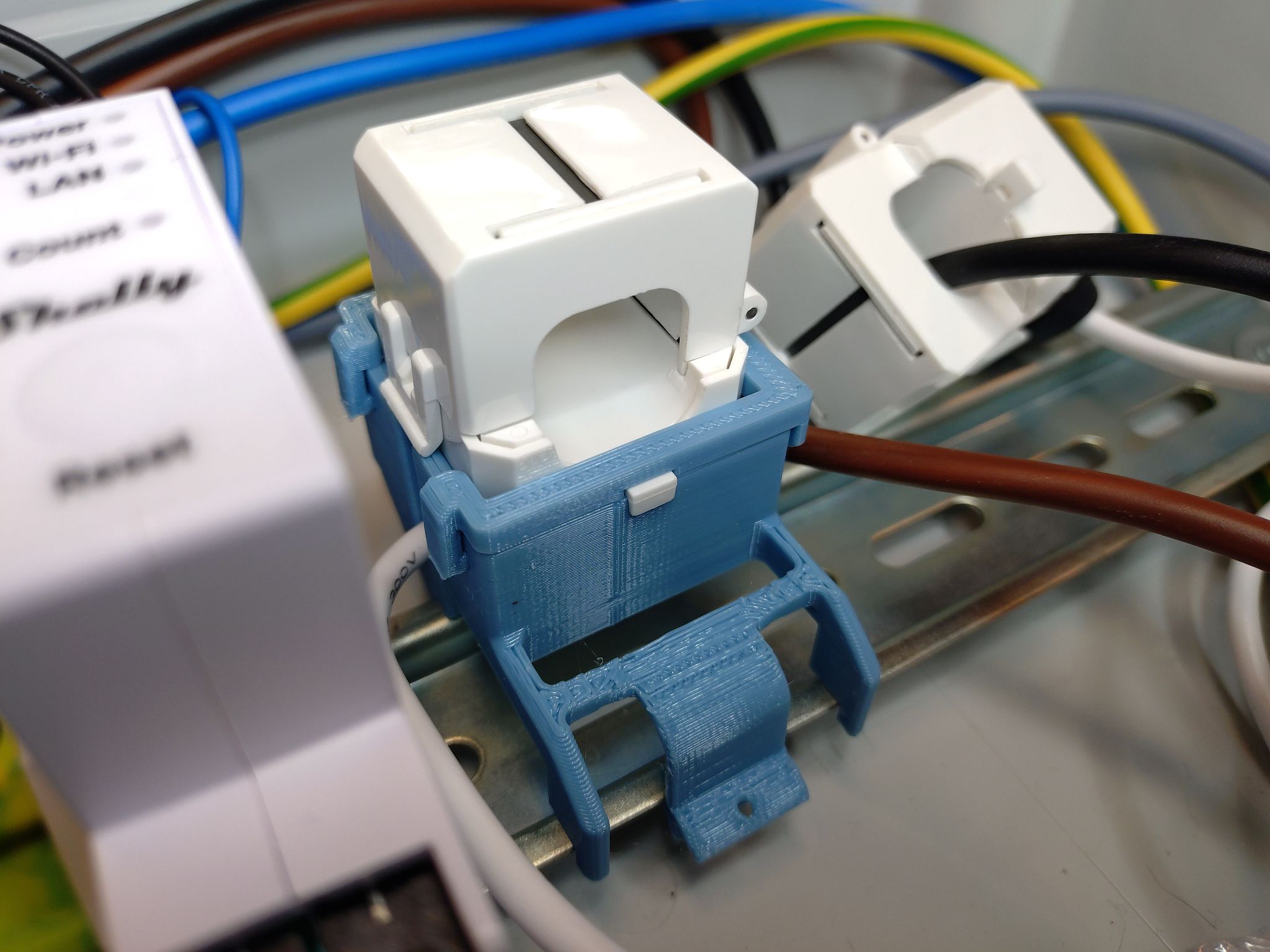 DIN rail mount for Shelly CT120A current clamp