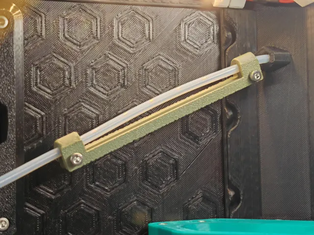 PTFE straightener