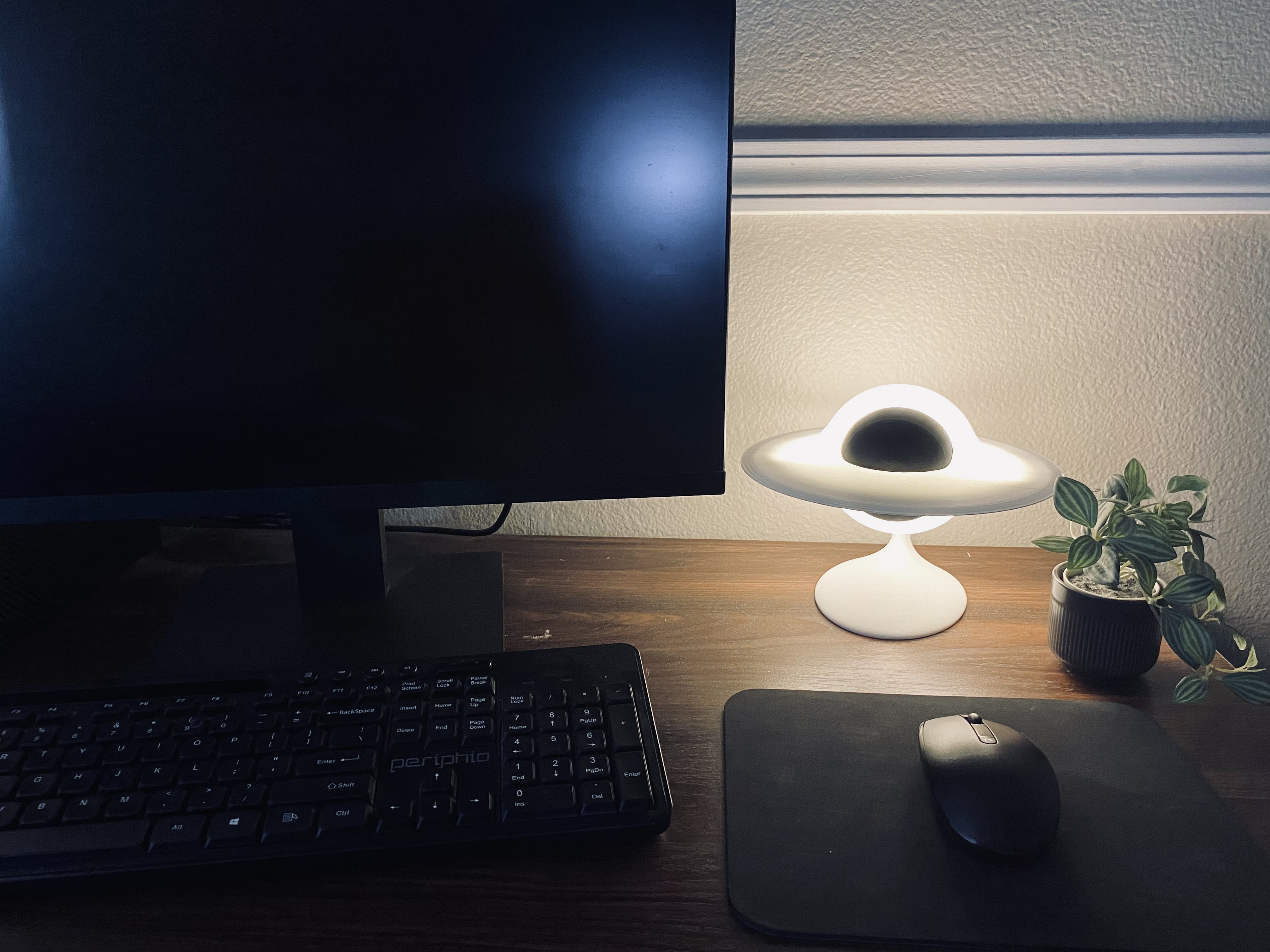 Black Hole Lamp — thumbnail 5