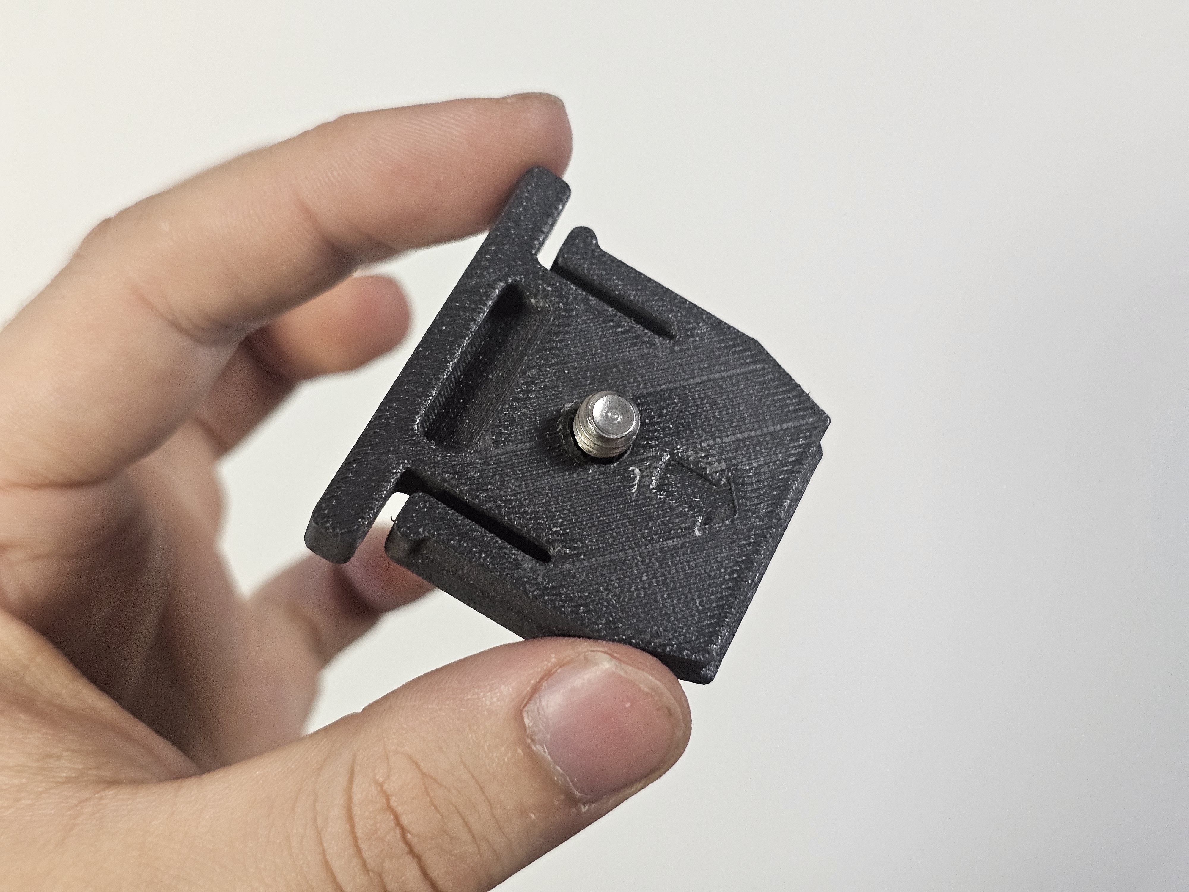 Miniatura 6 do modelo 3D Camera Backpack Clip