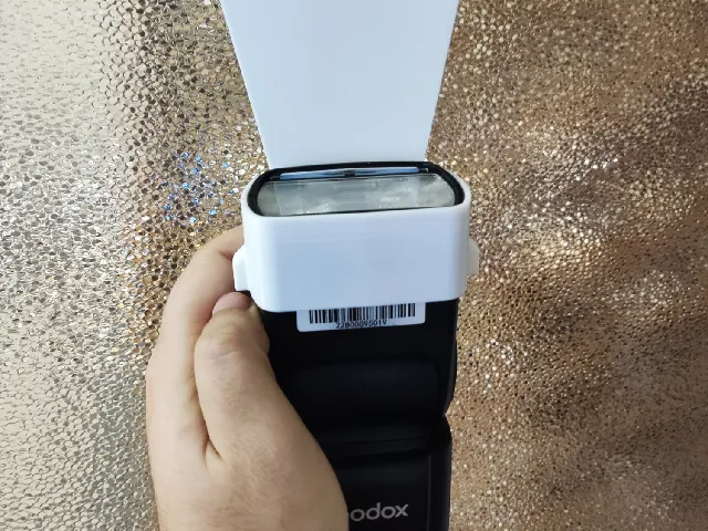 Camera Flash Diffusor with replacable inserts - Godox/Neewer/Yongnuo compatible