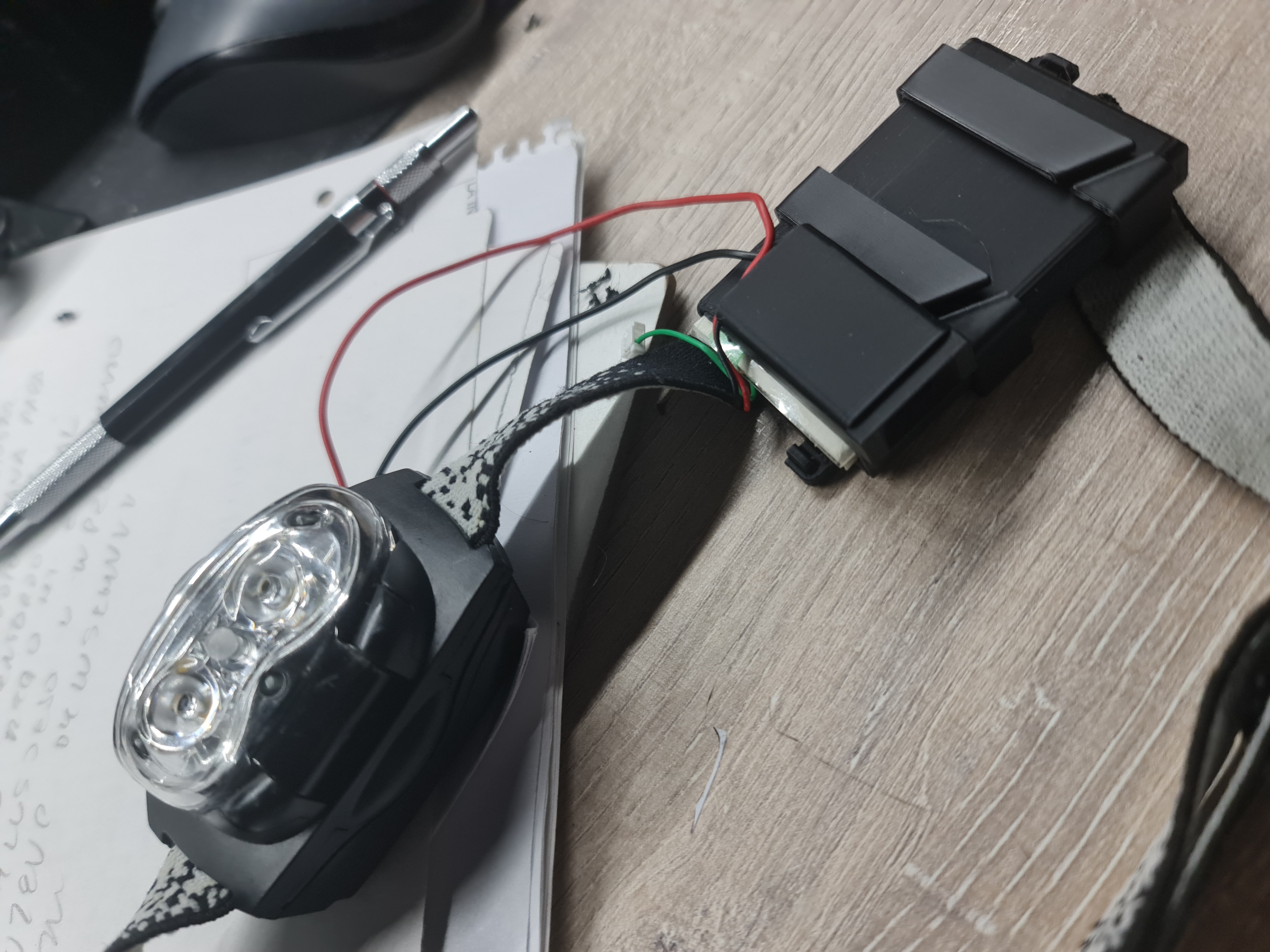 Headlamp modification: replacing AAA cells with lithium batter