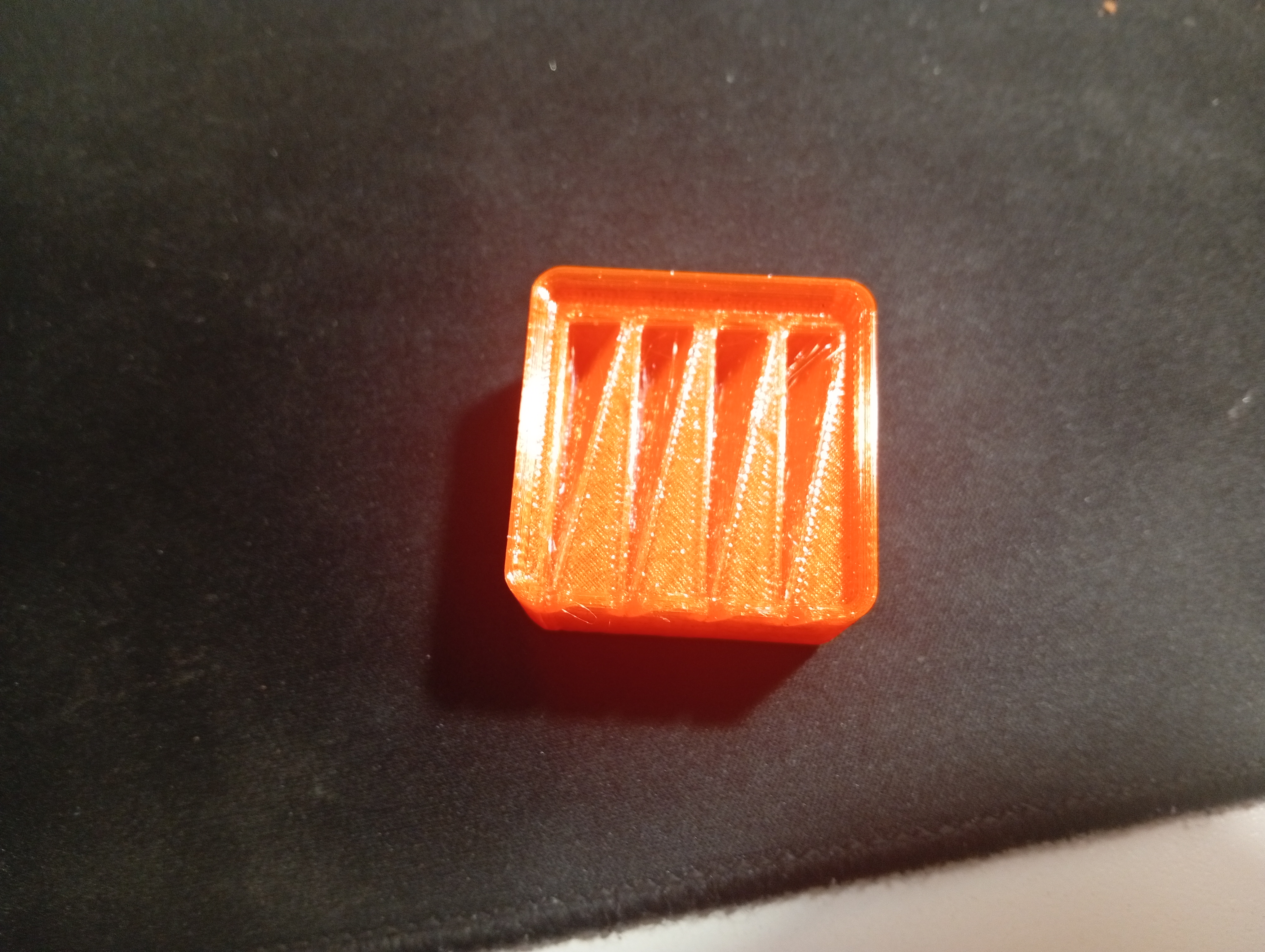 Miniatura 4 do modelo 3D gridfinity hex scraper blade holder